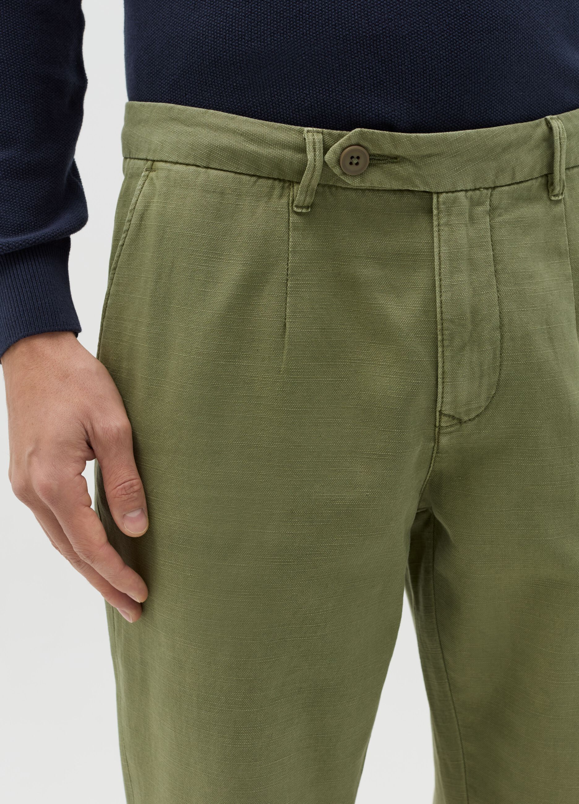 Chino trousers in green linen and cotton
