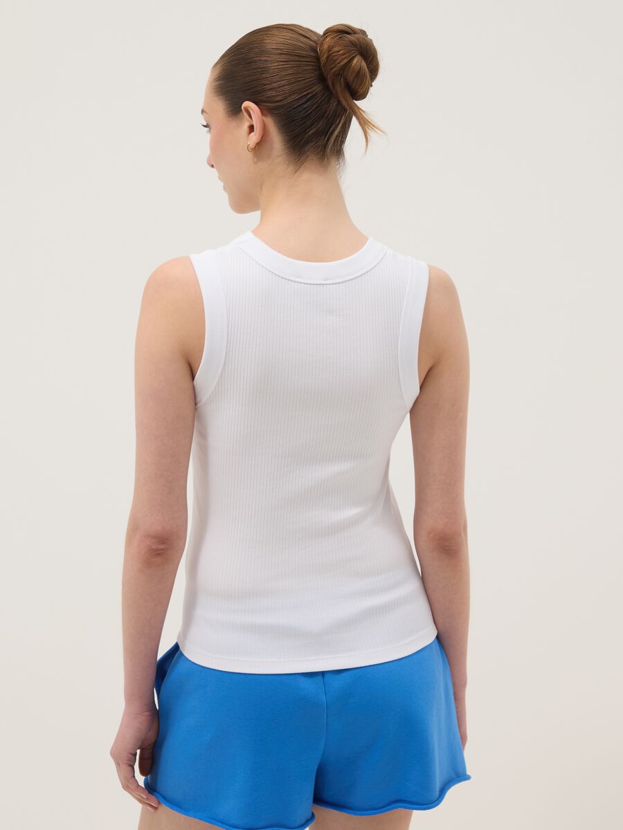 Tank top bianco in cotone elasticizzato a costine fitted_3