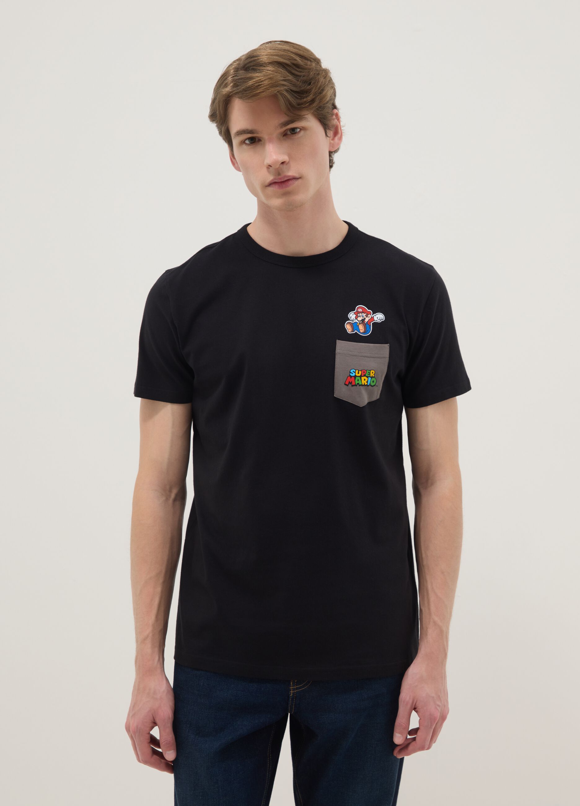 Black pure cotton regular fit T-shirt with Super Mario print
