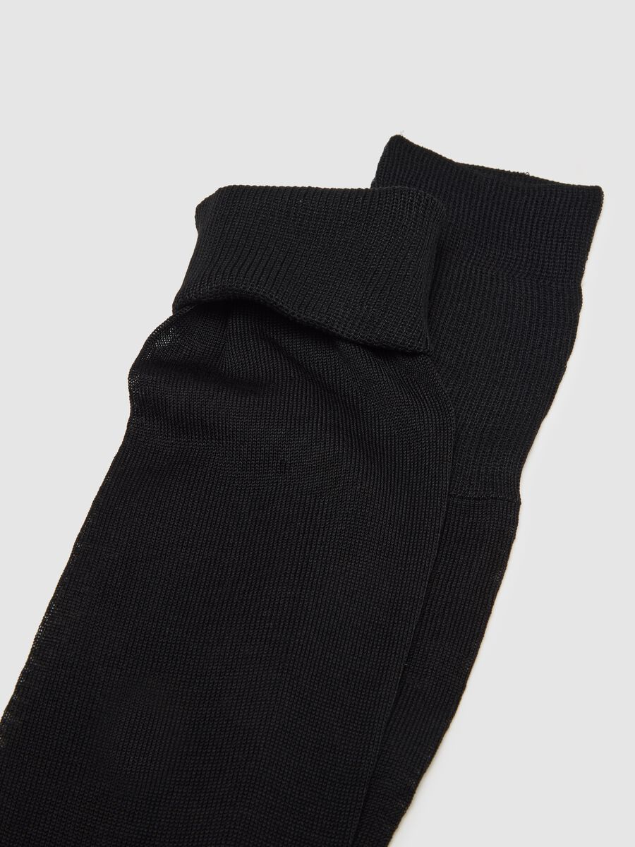 Pack of three long blue cotton socks_3