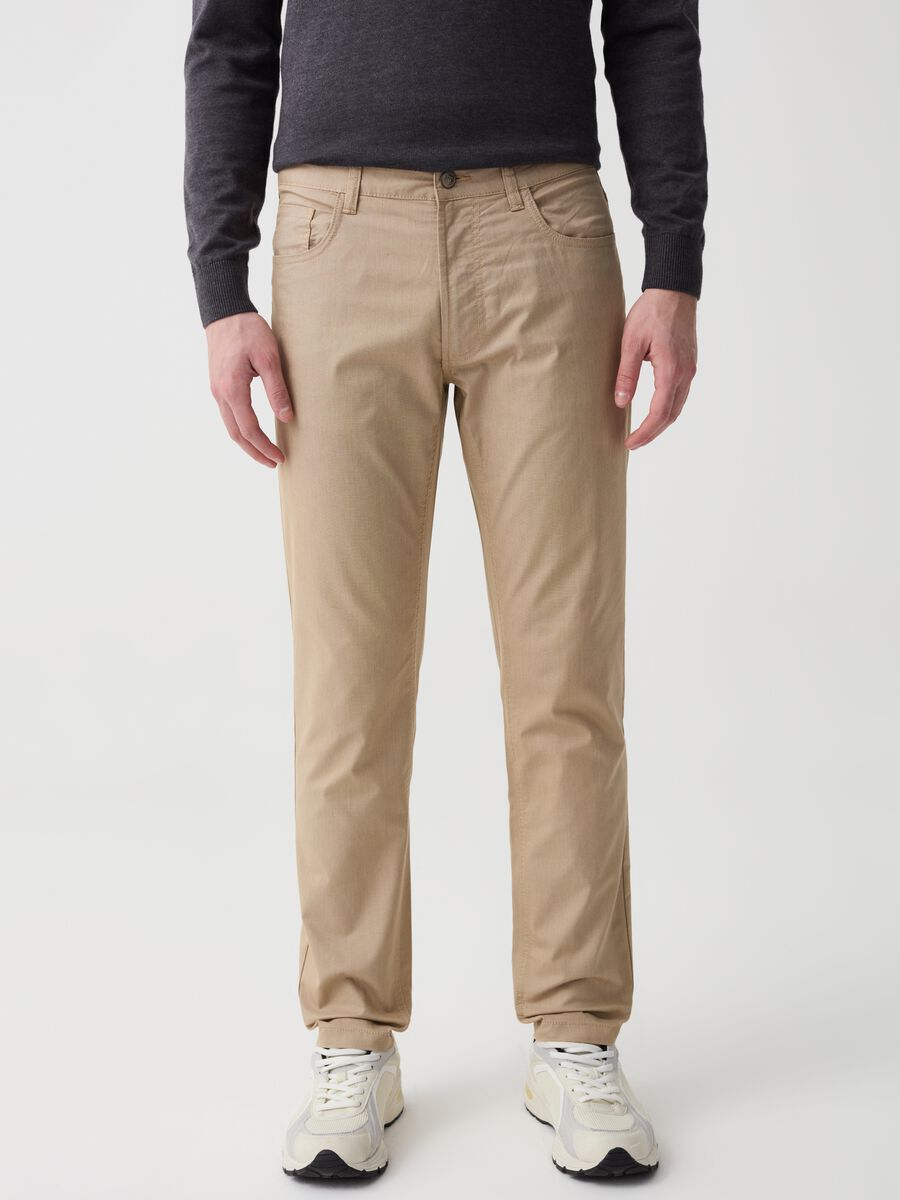 Five-pocket trousers with micro weave_1