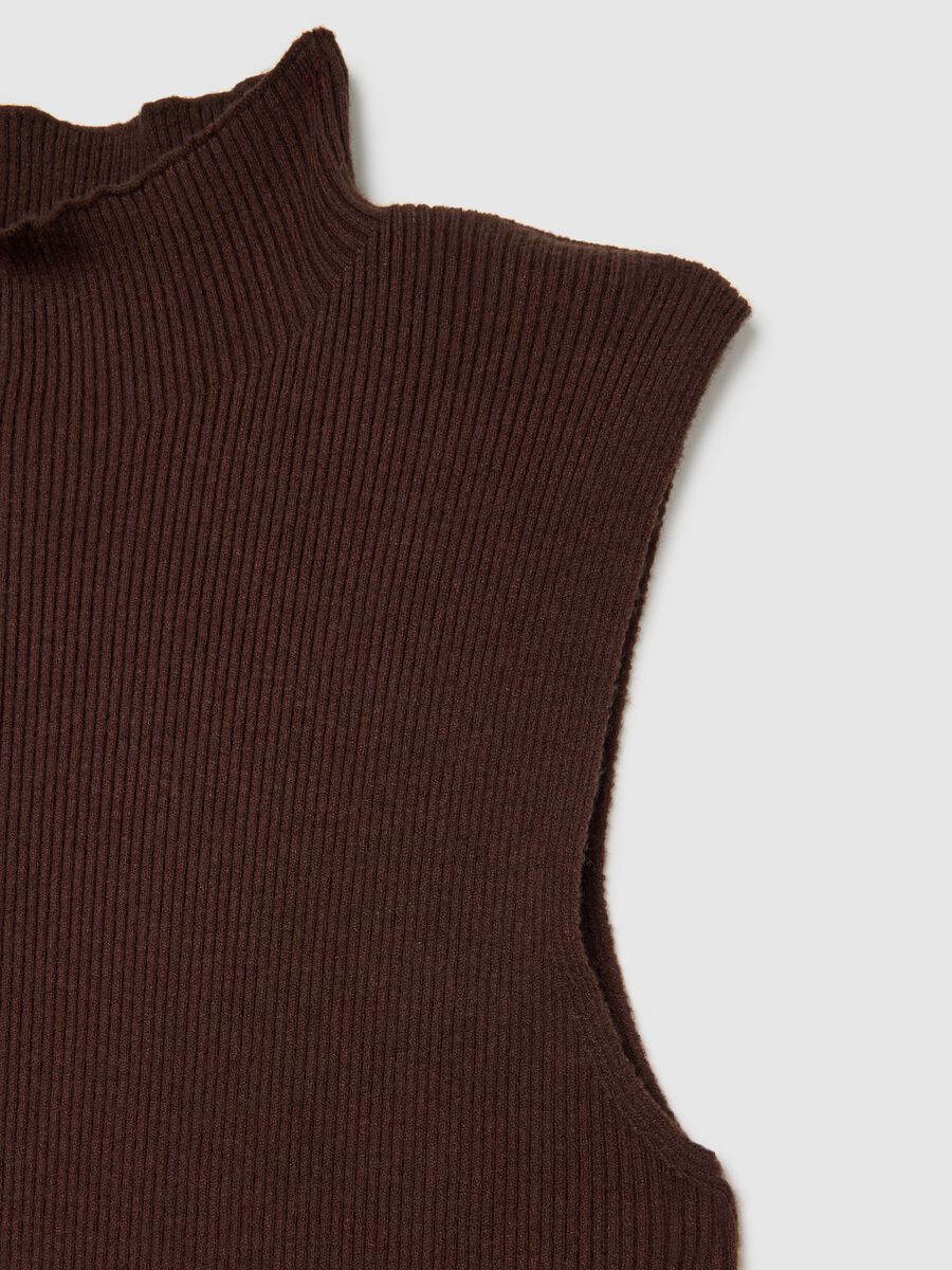 Brown regular fit tank top_5