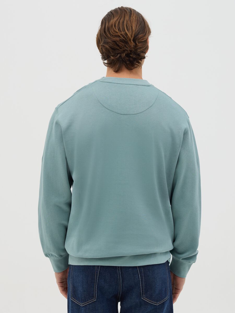 Oversized sweatshirt with round neck_2