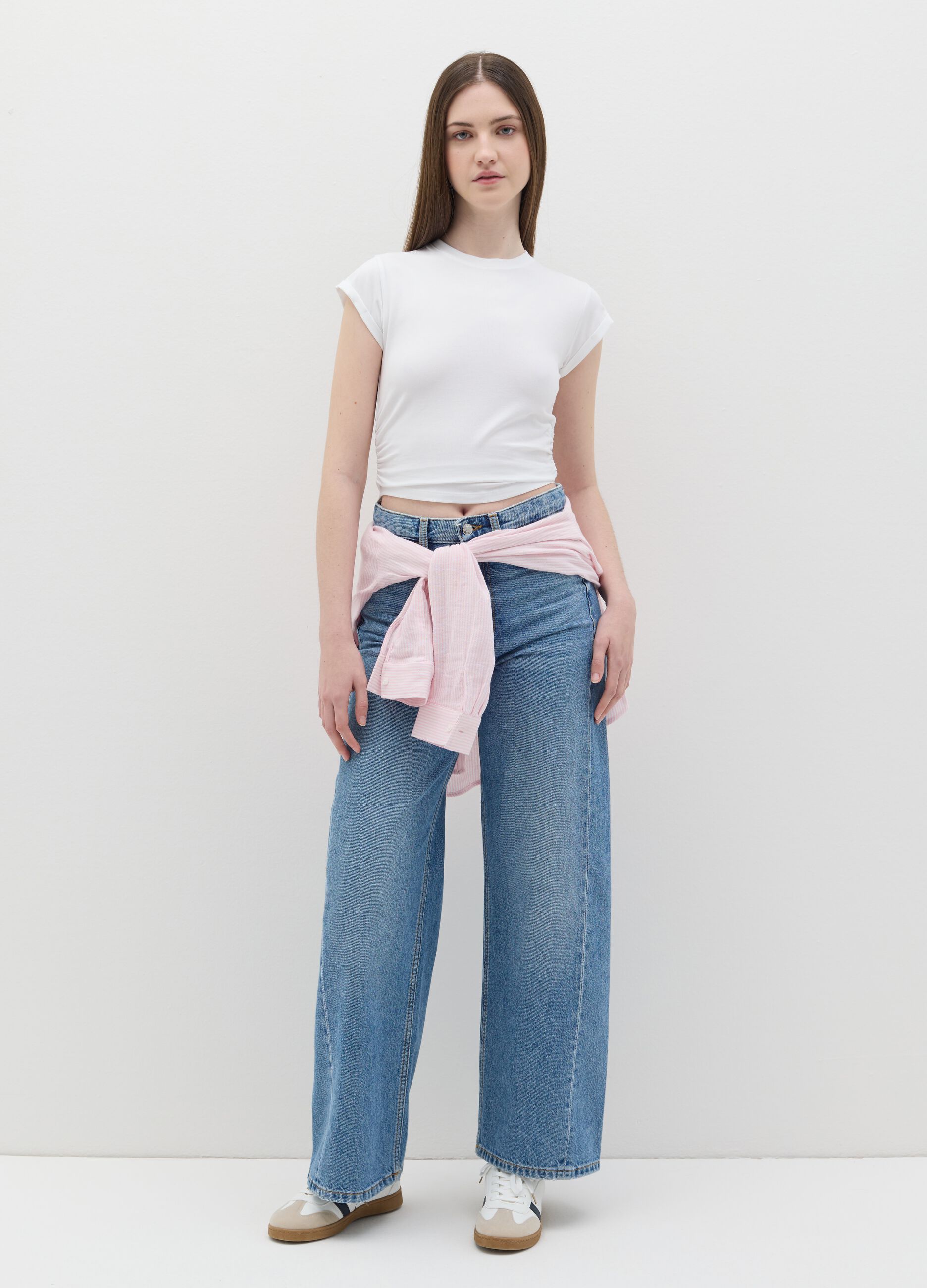 White slim-fit T-shirt with gathering on the side