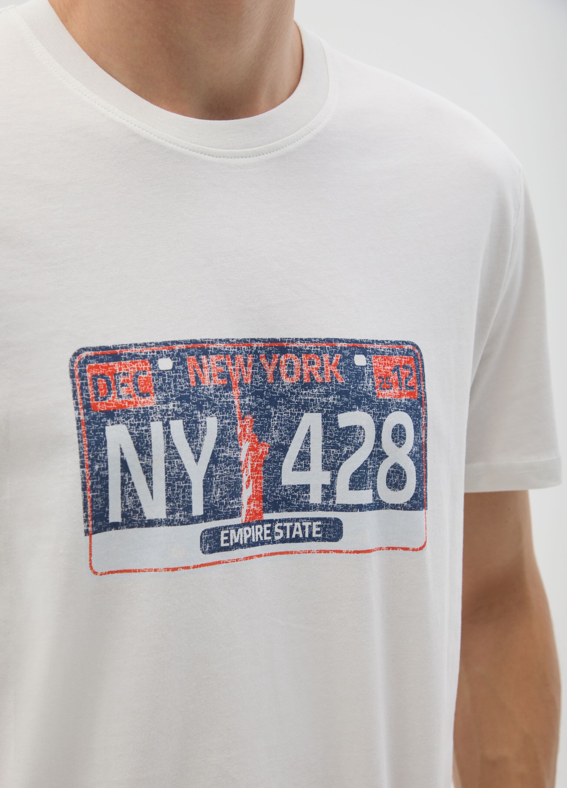 White Pure Cotton Regular Fit T-shirt