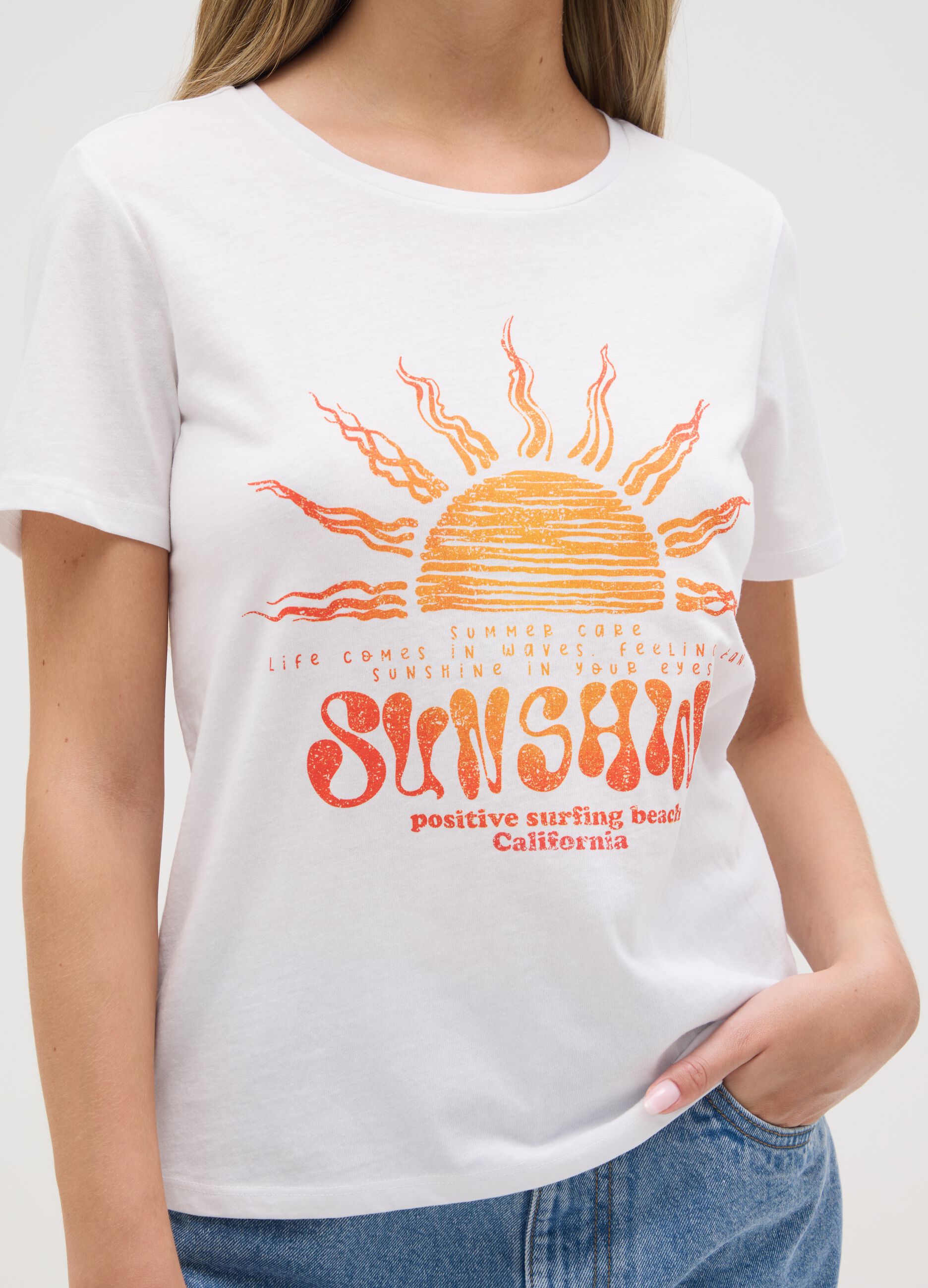 Women's white pure cotton T-shirt regular fit with print