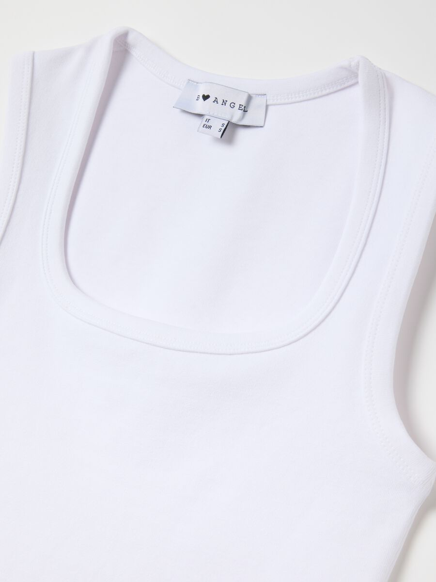 Women’s white fitted vest top in stretch cotton_5