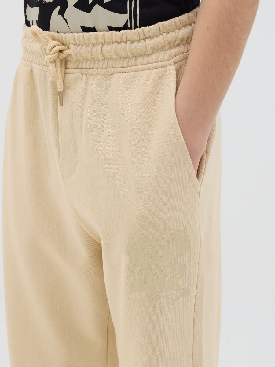 Loose-fit joggers with drawstring and print_2