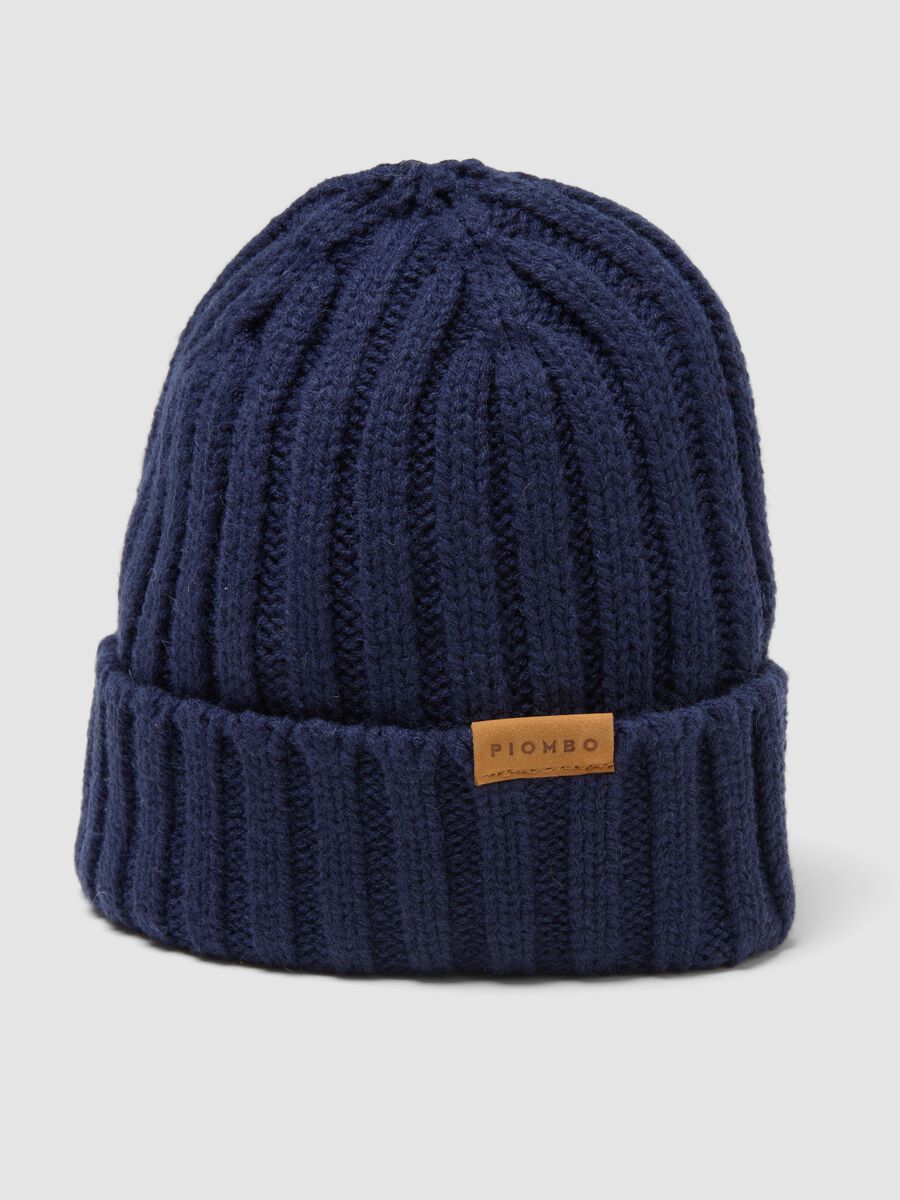 Cappello blu in misto lana a coste_2