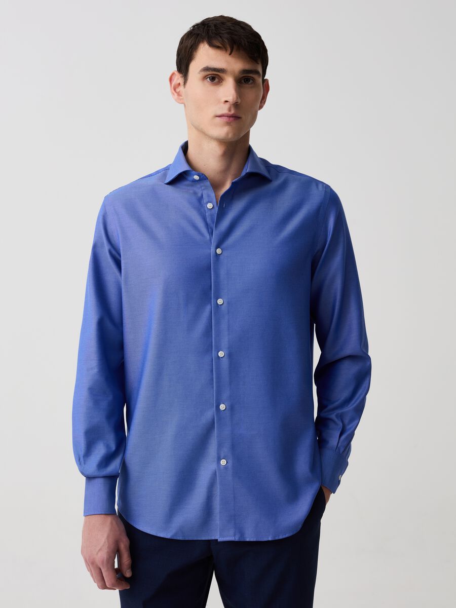 Regular-fit no-iron shirt with diagonal striped weave_0