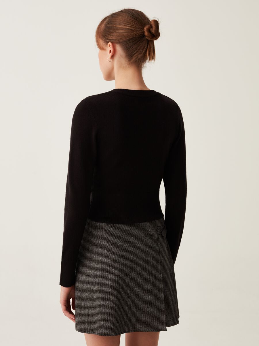 Maglia con scollo a V_2