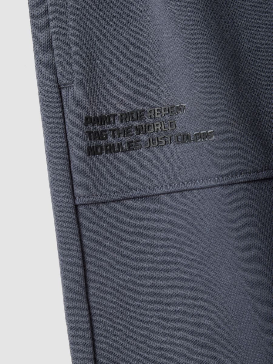 Dark grey kids&rsquo; pure cotton over-fit jogger trousers_2