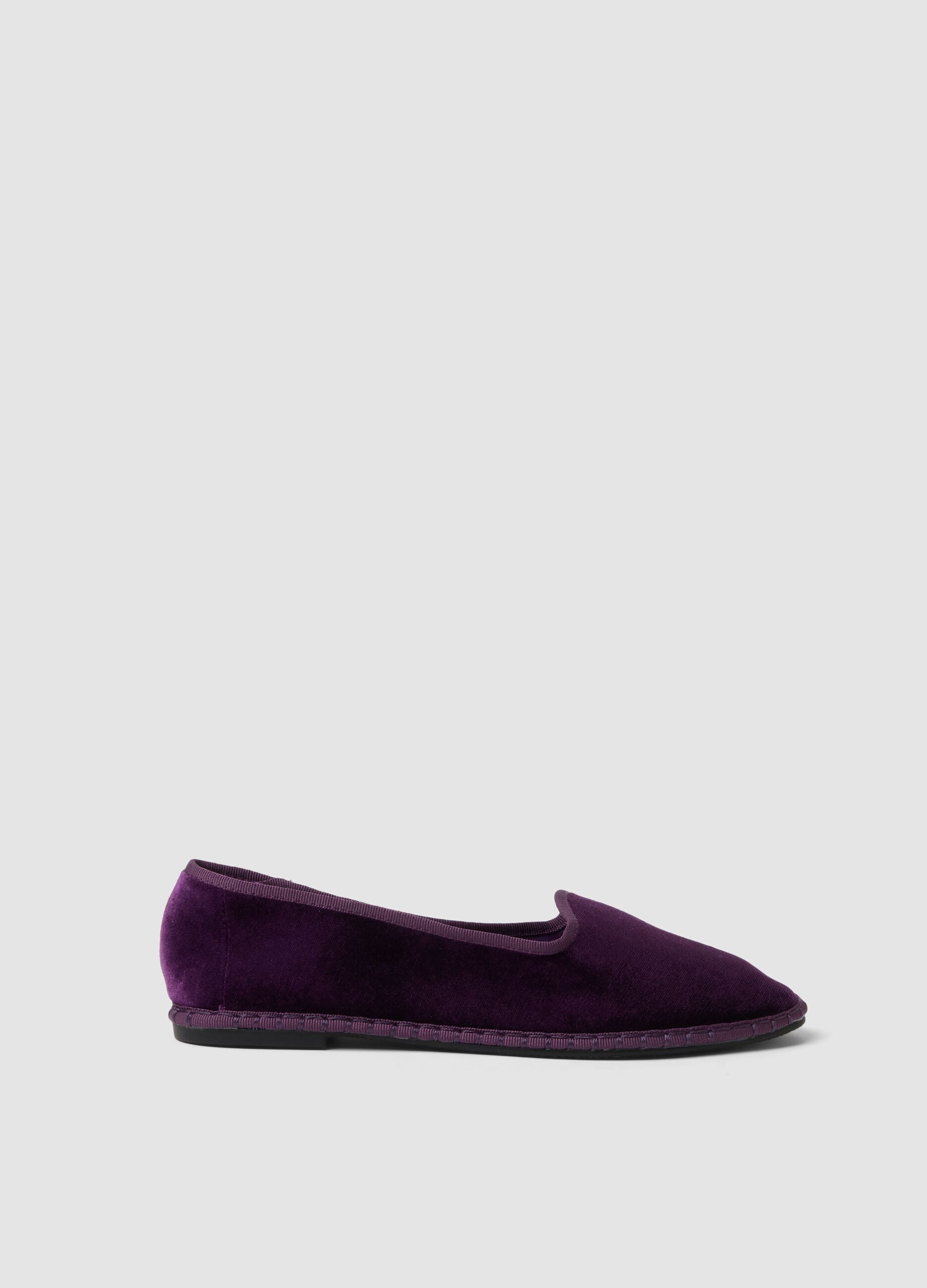 Classic purple ballet flats