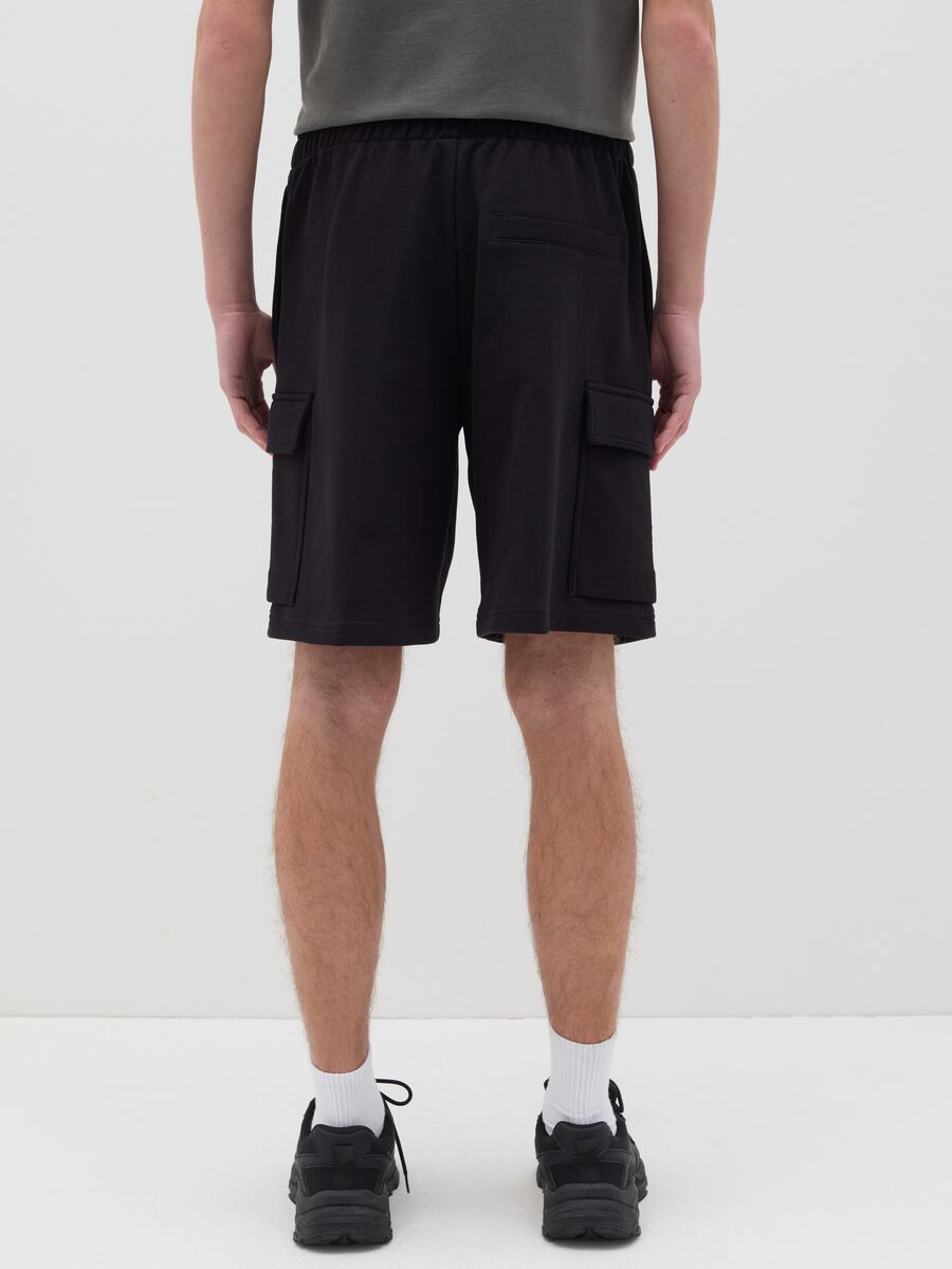 Cargo Bermuda shorts in fleece_2