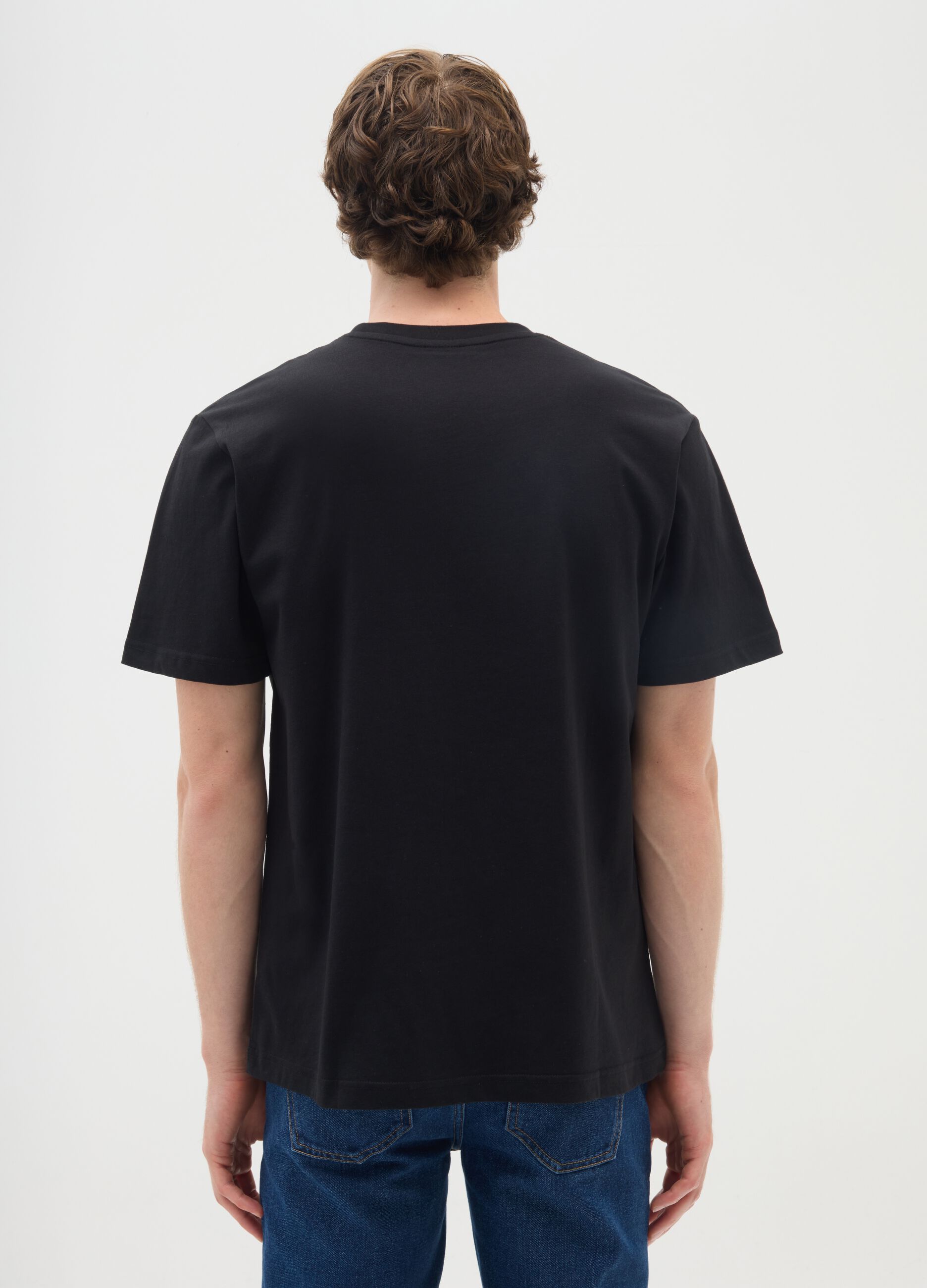 Black short-sleeve T-shirt in pure cotton regular fit