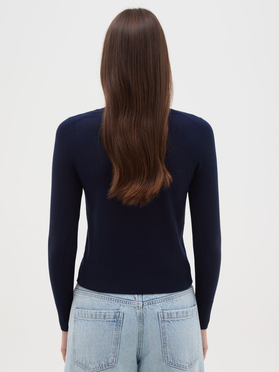 Blue Sweater with Fitted Fit_2