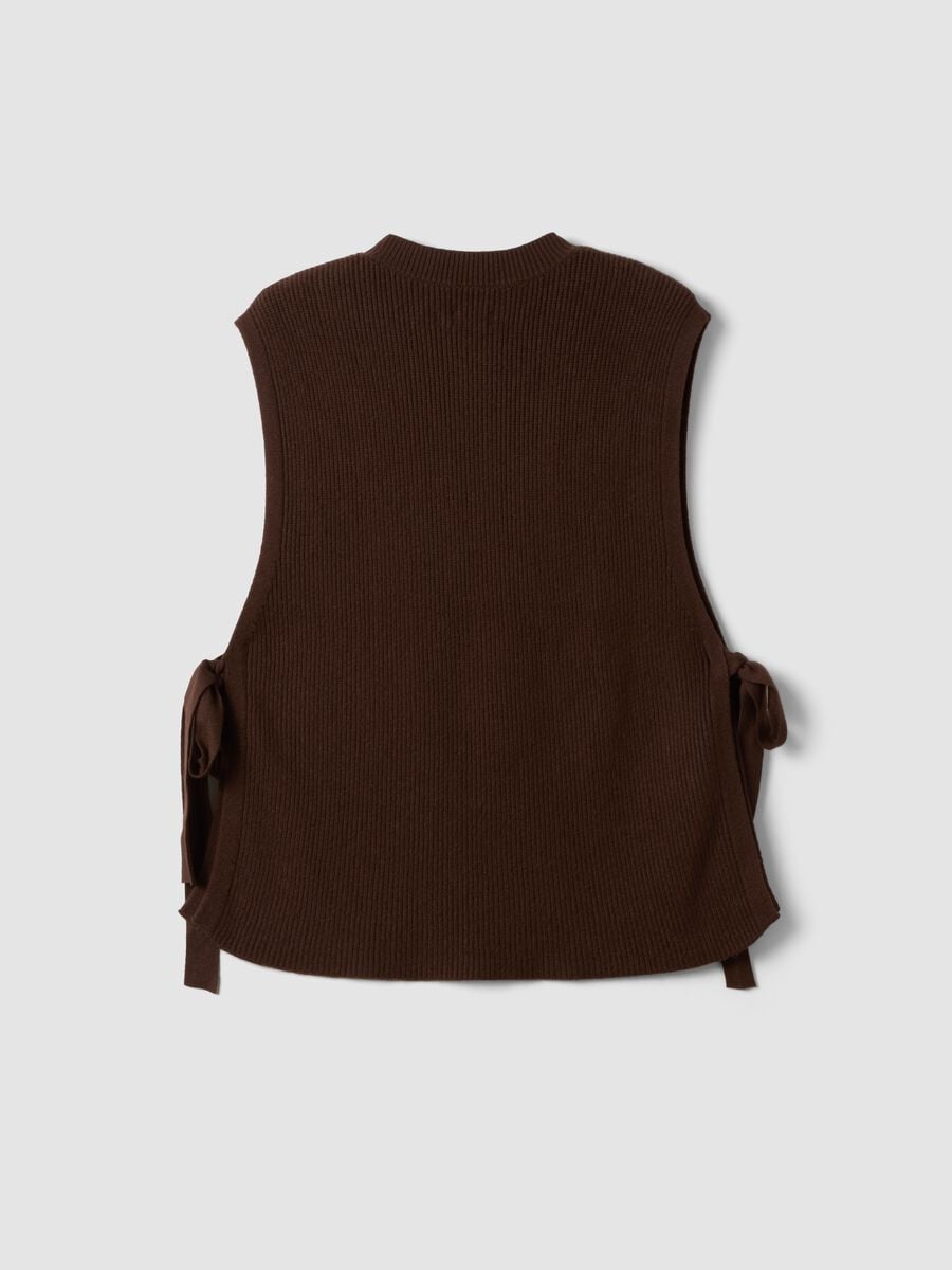 Brown ribbed viscose-blend gilet with side bows, regular fit_2
