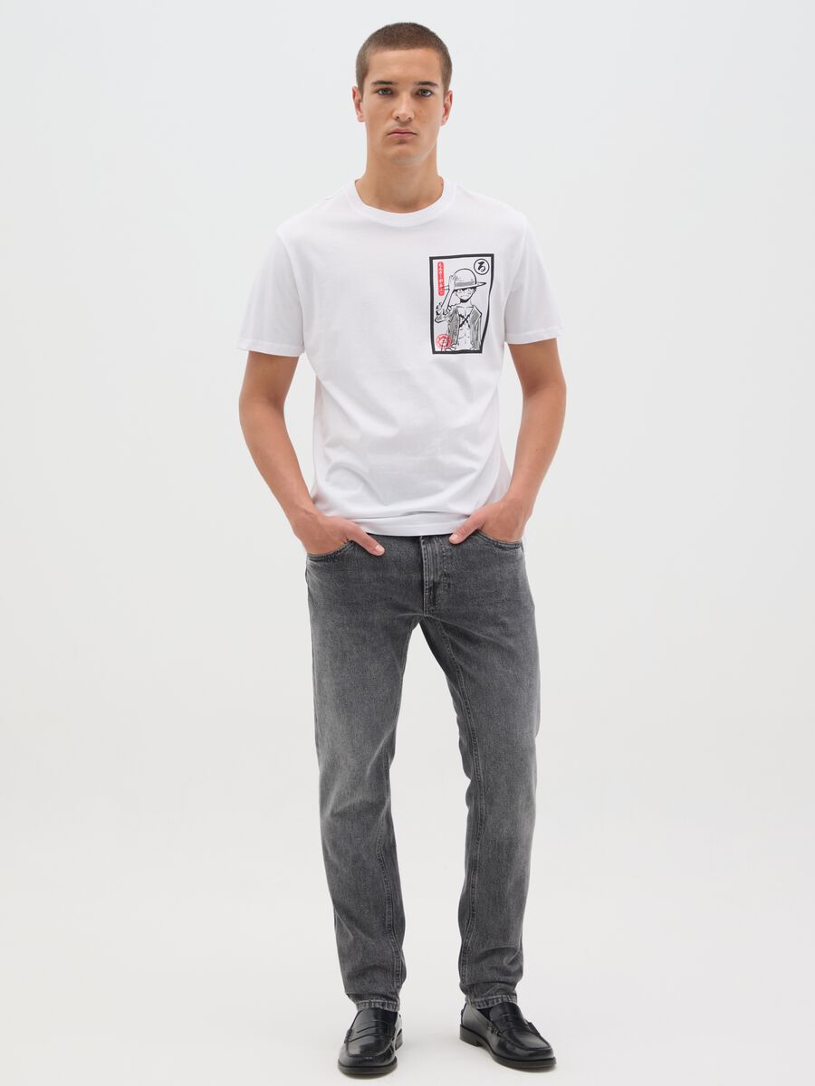 Men's white cotton regular fit T-shirt with black print_1