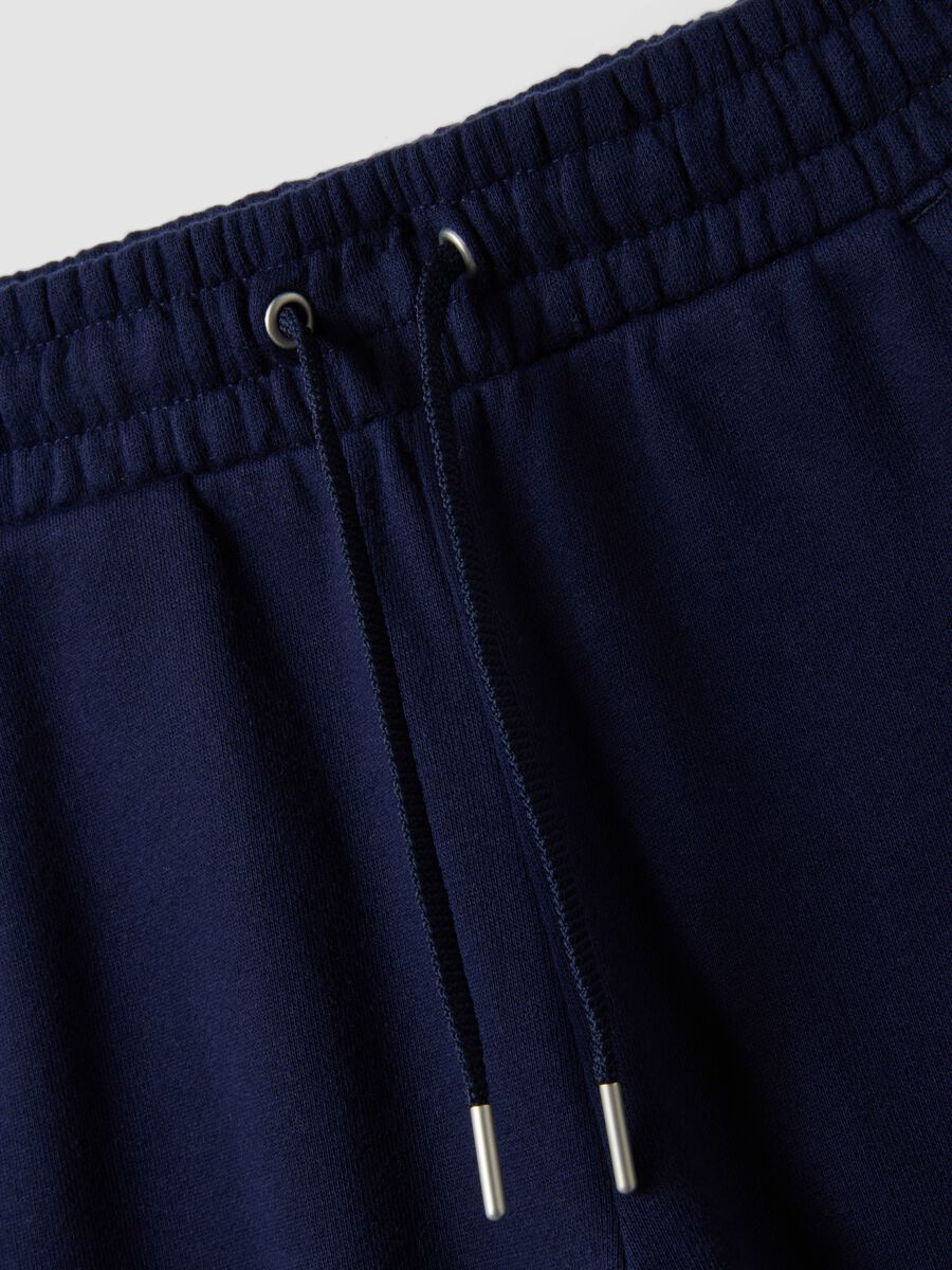 Pantaloni jogger blu in puro cotone organico regular fit per ragazza_5