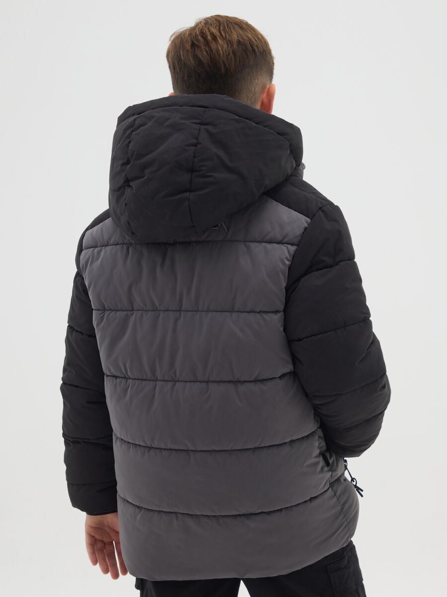 Giacca imbottita da ragazzo grigia regular fit_1