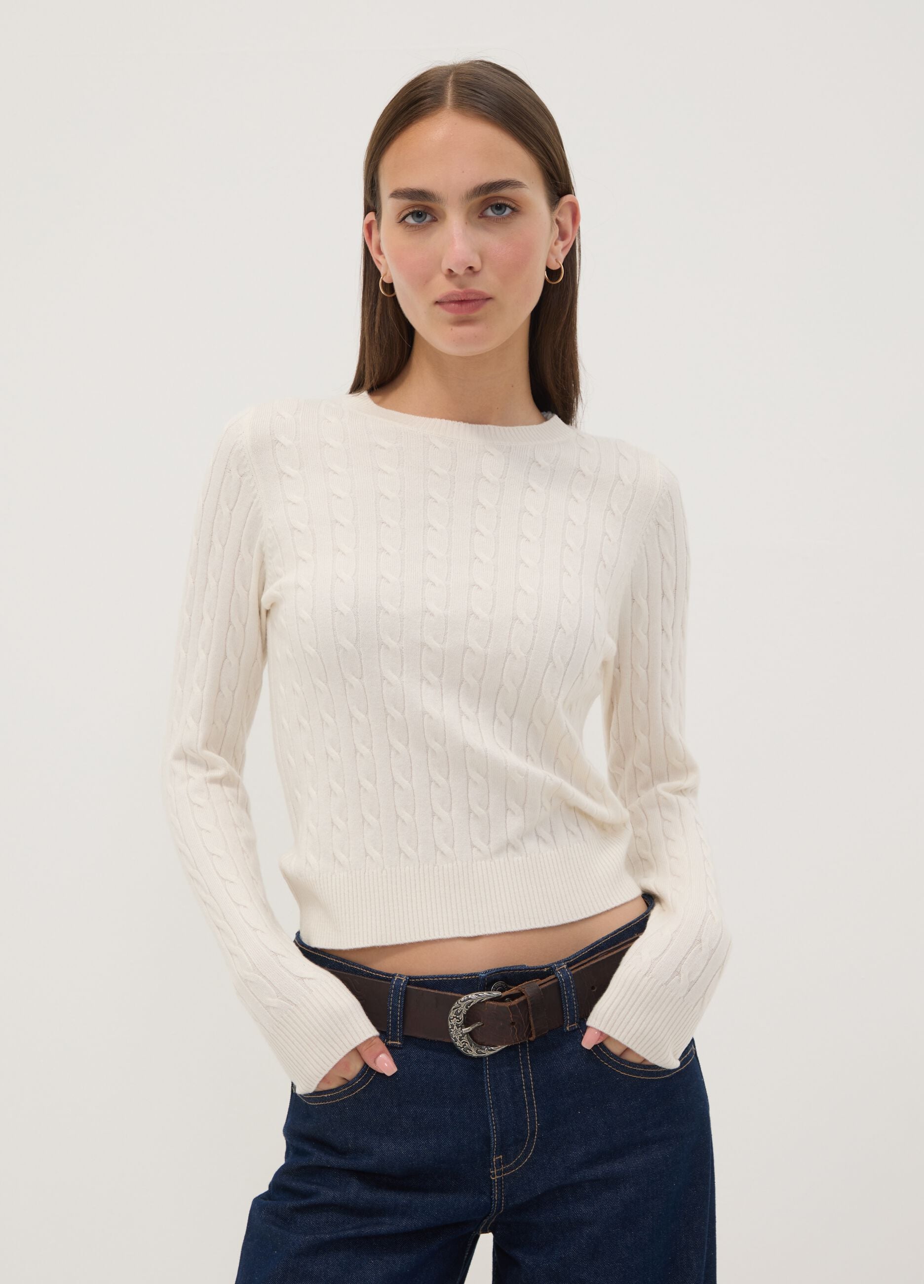 White cable-knit crew-neck jumper, regular fit