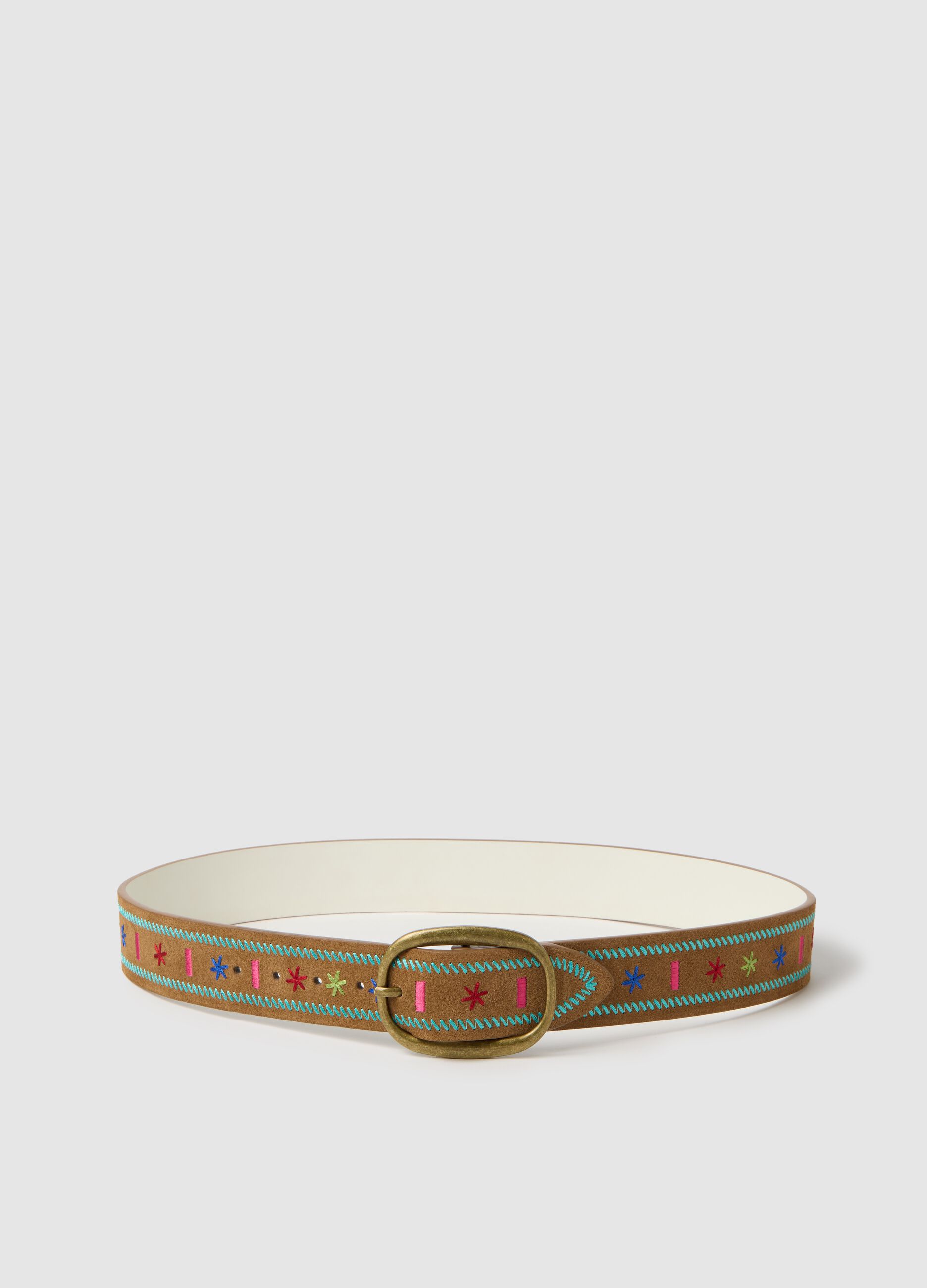 Decorated leather belt