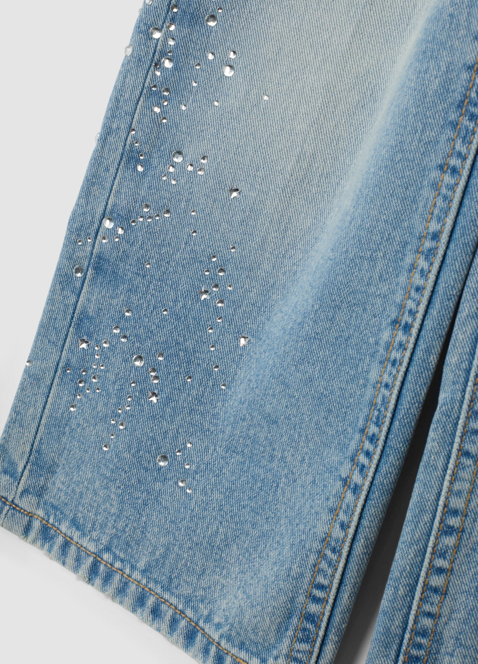 Pure cotton straight-fit denim jeans with rhinestones