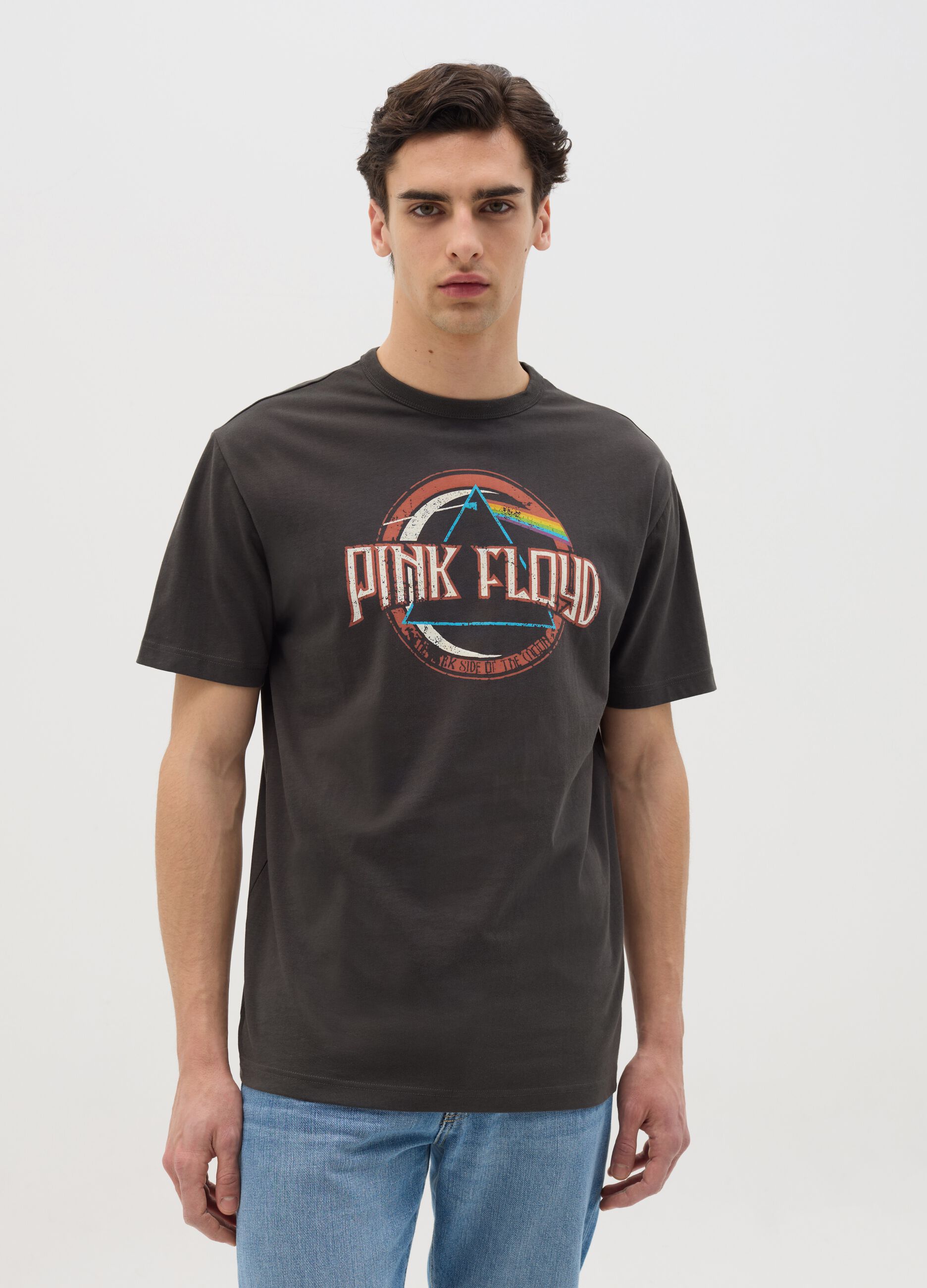 Grey T-shirt with Pink Floyd print