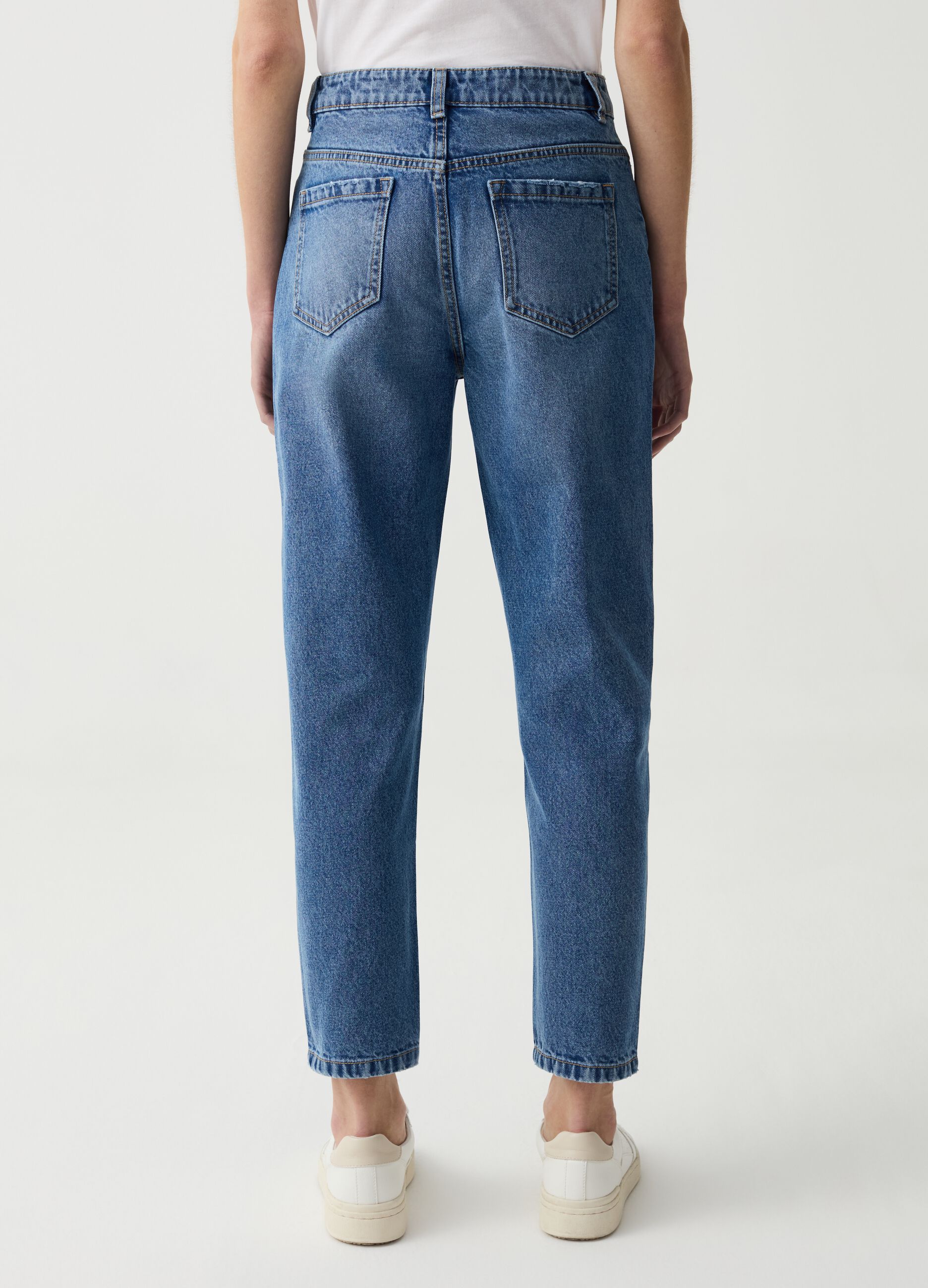 Mum-fit crop jeans