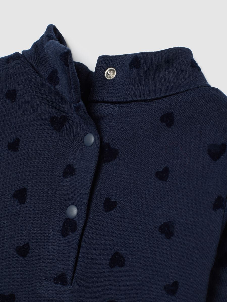 Blue girl's regular fit pure cotton top with heart prints_2