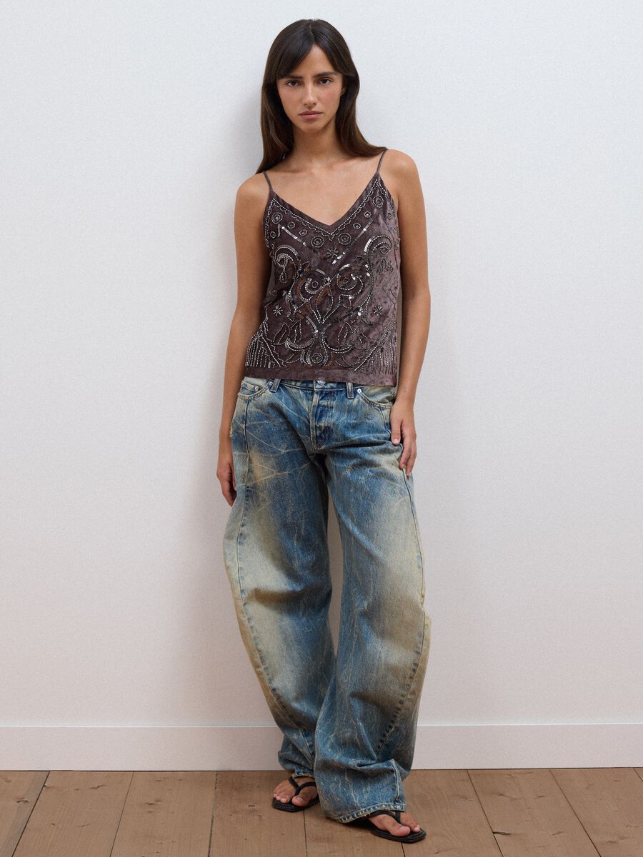 Tank Top marrone in tessuto elasticizzato con paillettes fitted_2