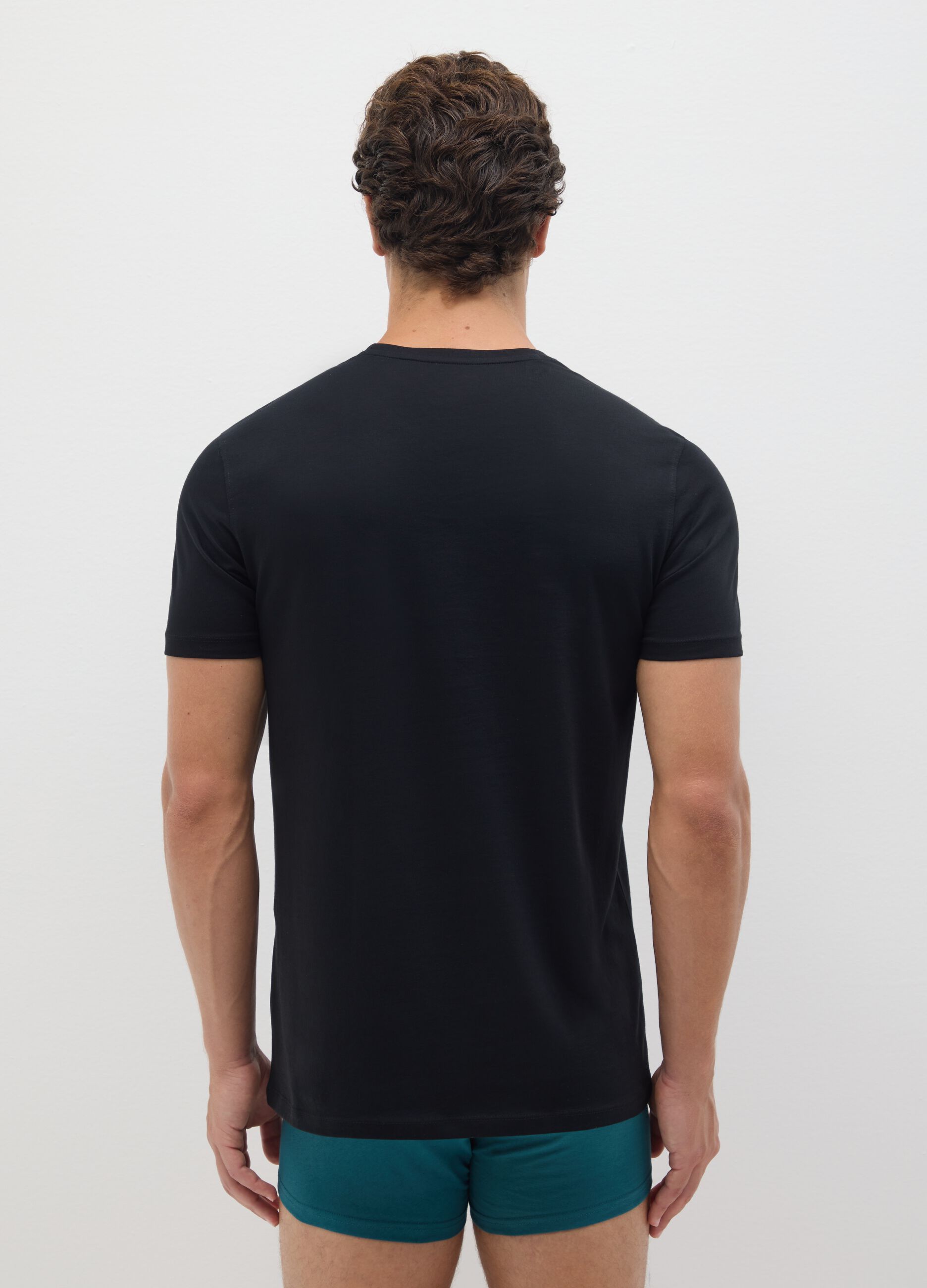 Black T-shirt in pure cotton regular fit