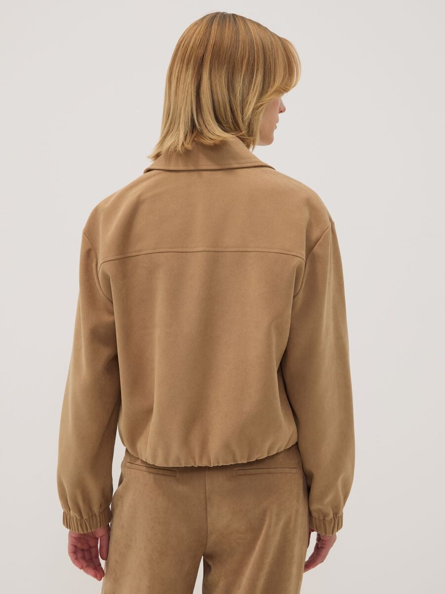Blazer beige in tessuto elasticizzato con zip over fit_3