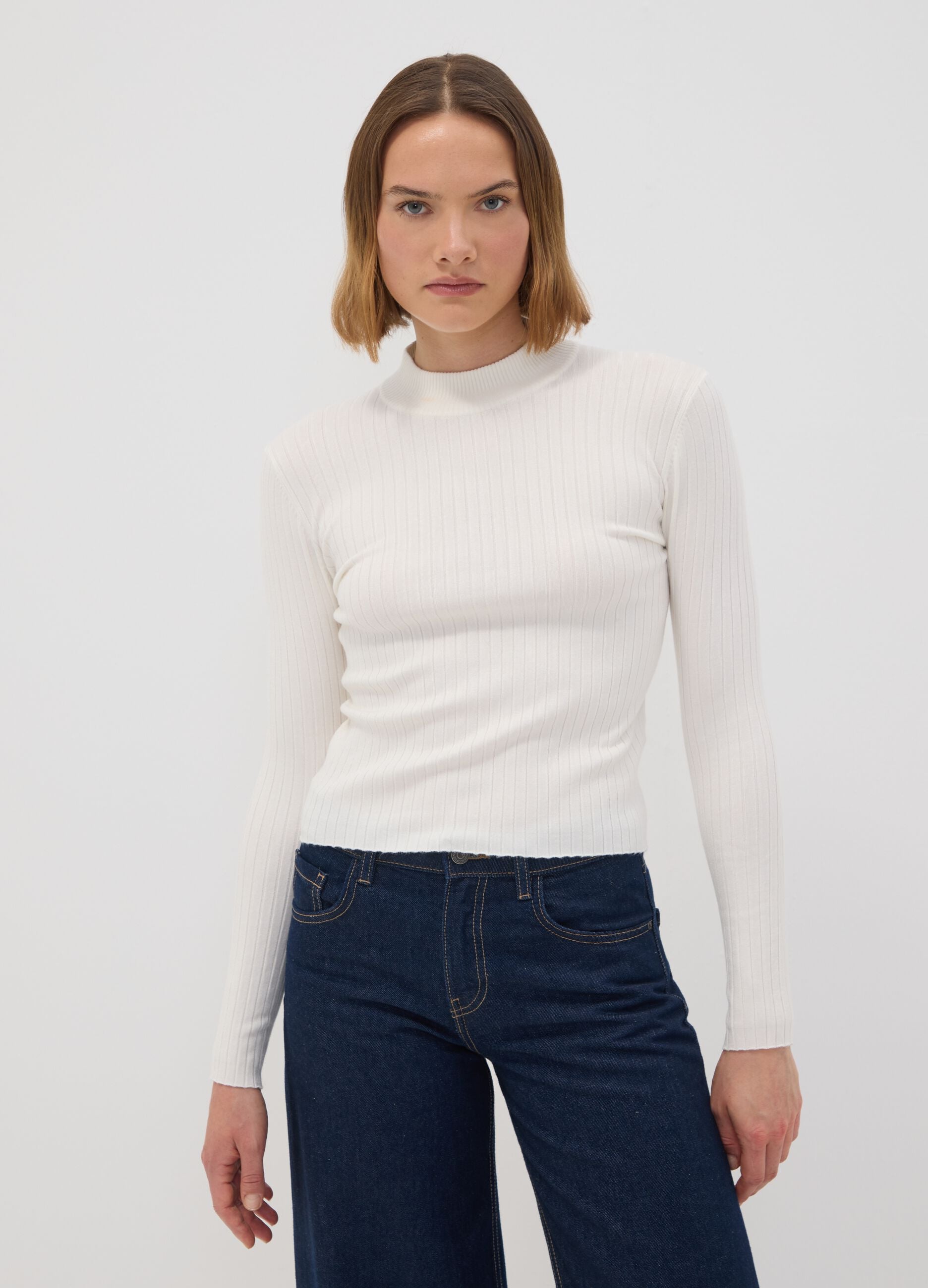 White fitted ribbed viscose-blend top with high neck