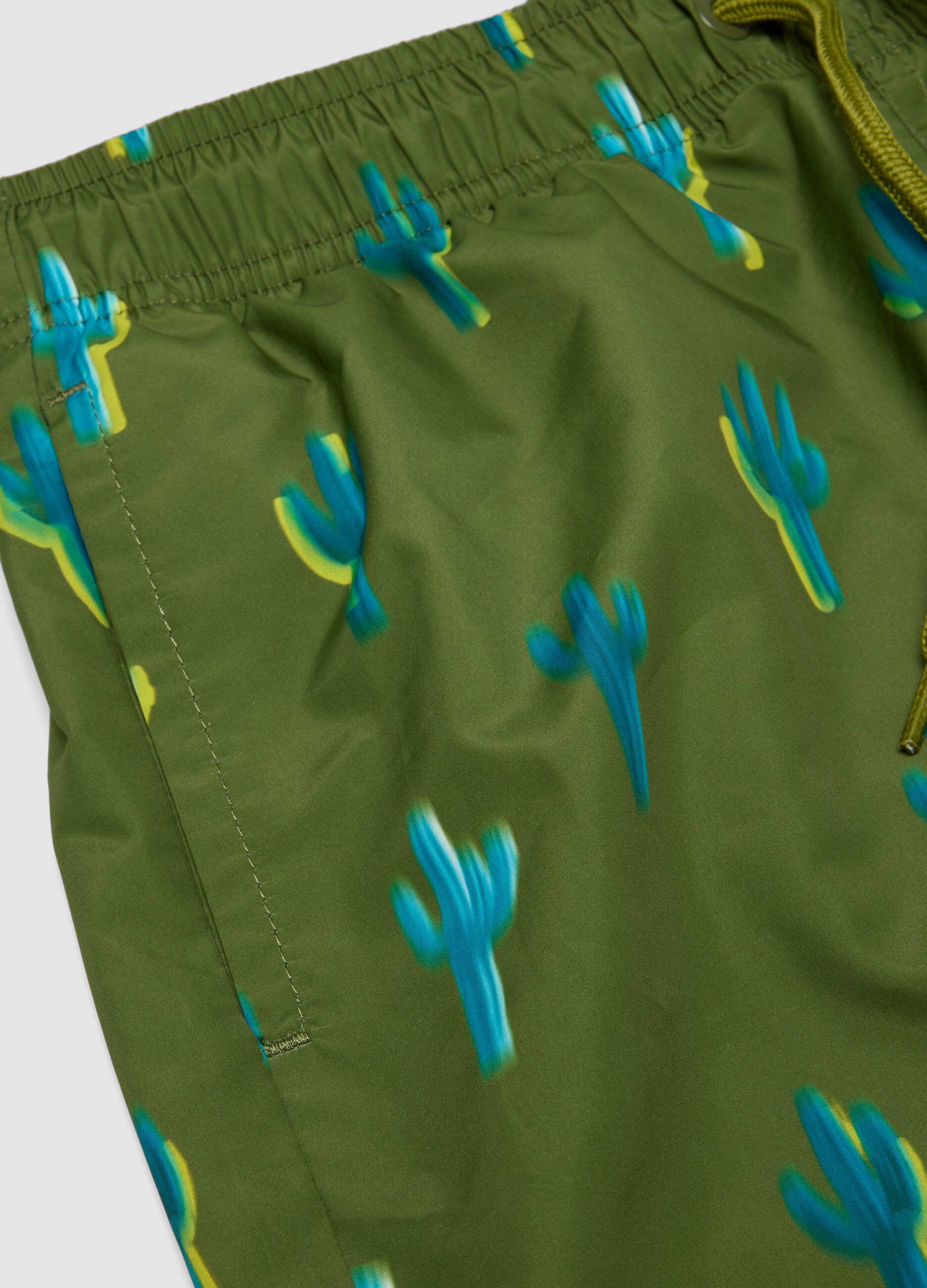 Green cactus-print boys&rsquo; swim shorts