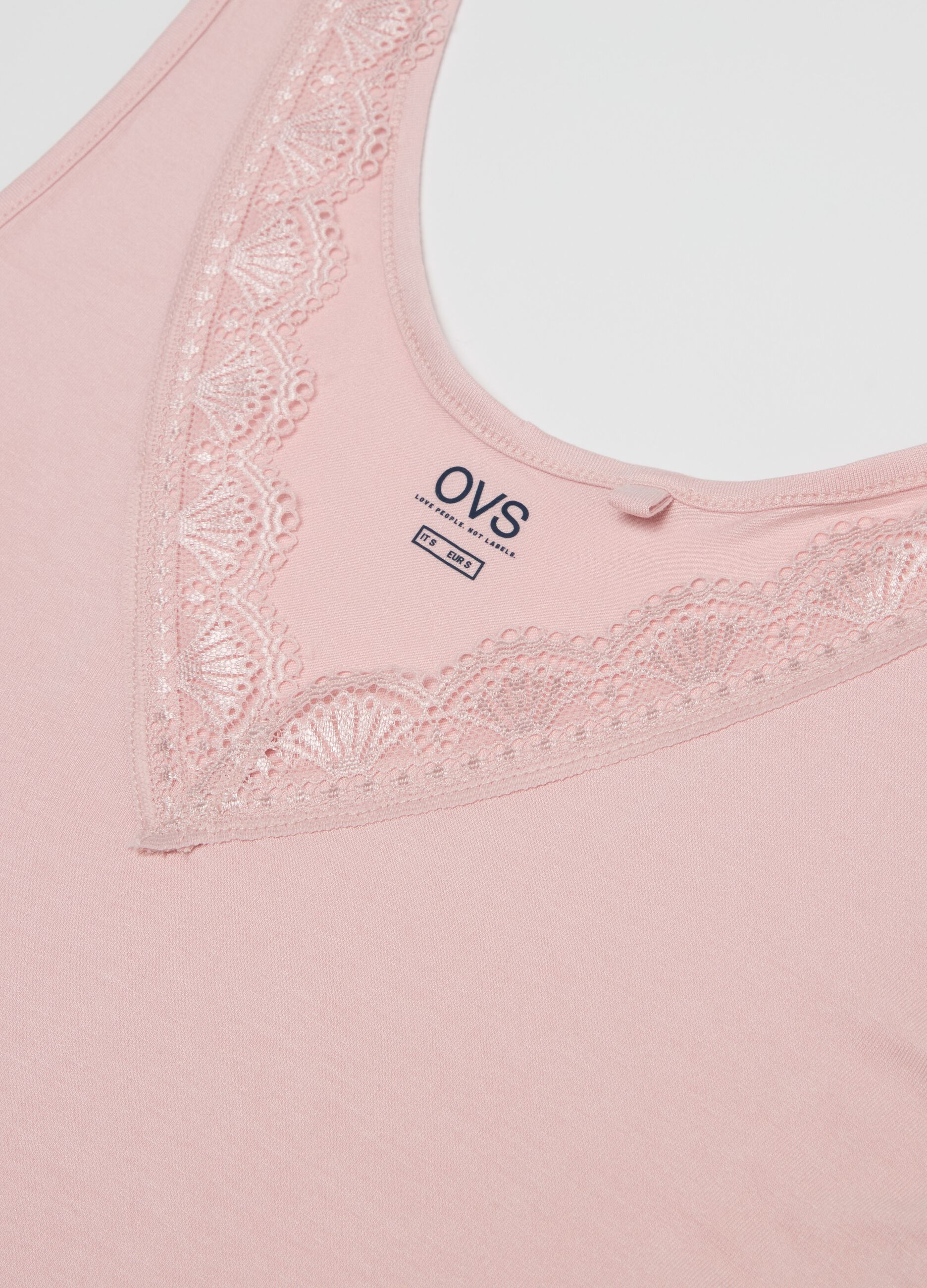 Vest with V neck and lace