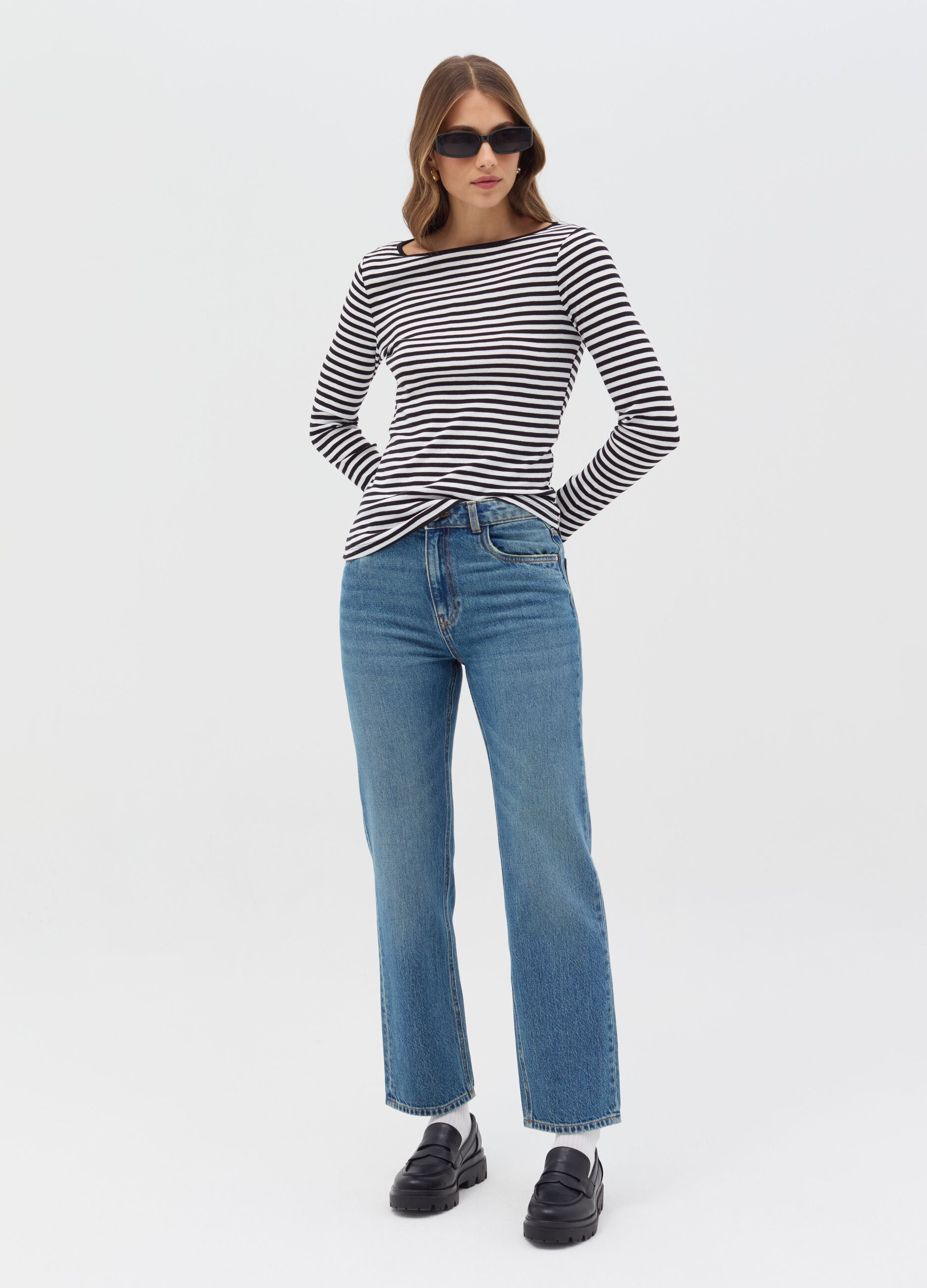 Long-sleeved striped T-shirt
