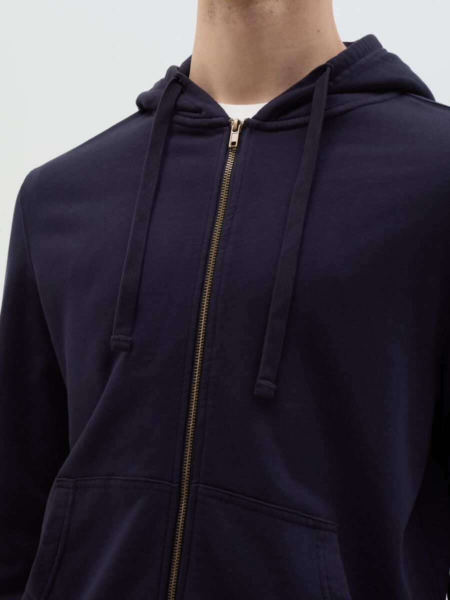Full-zip sweatshirt in cotton with hood_2