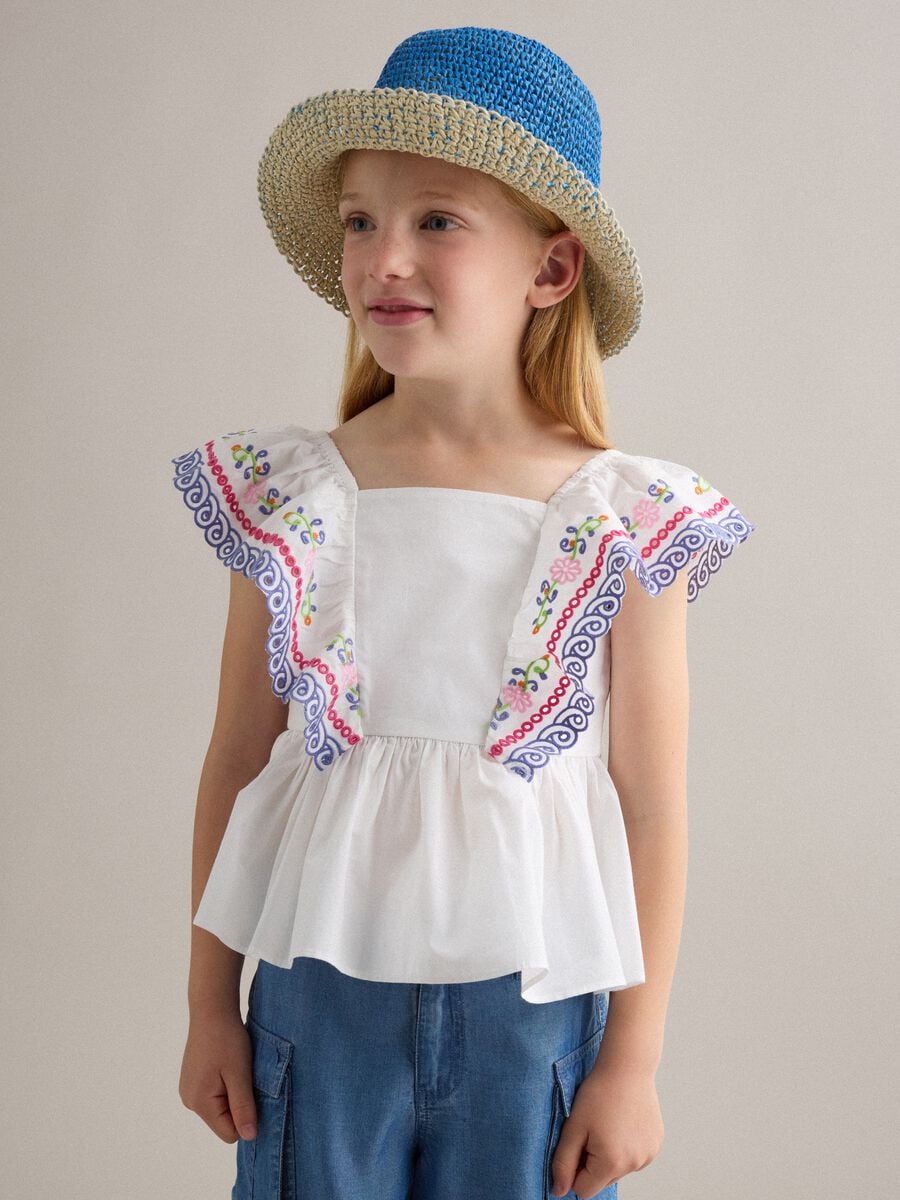 Tank top bianco in puro cotone con volant ricamati regular fit_1