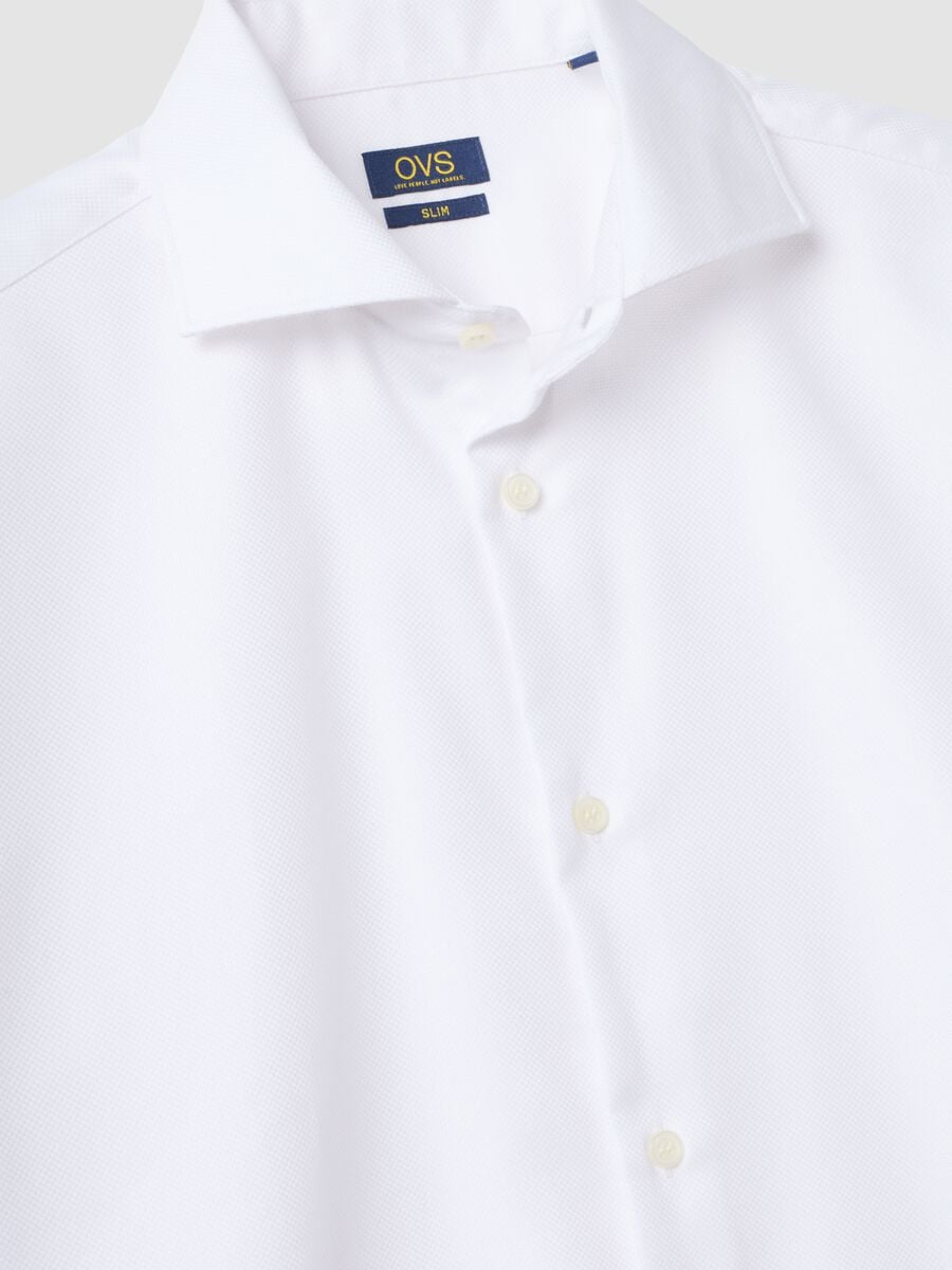 Camicia bianca slim fit in puro cotone con collo francese_2