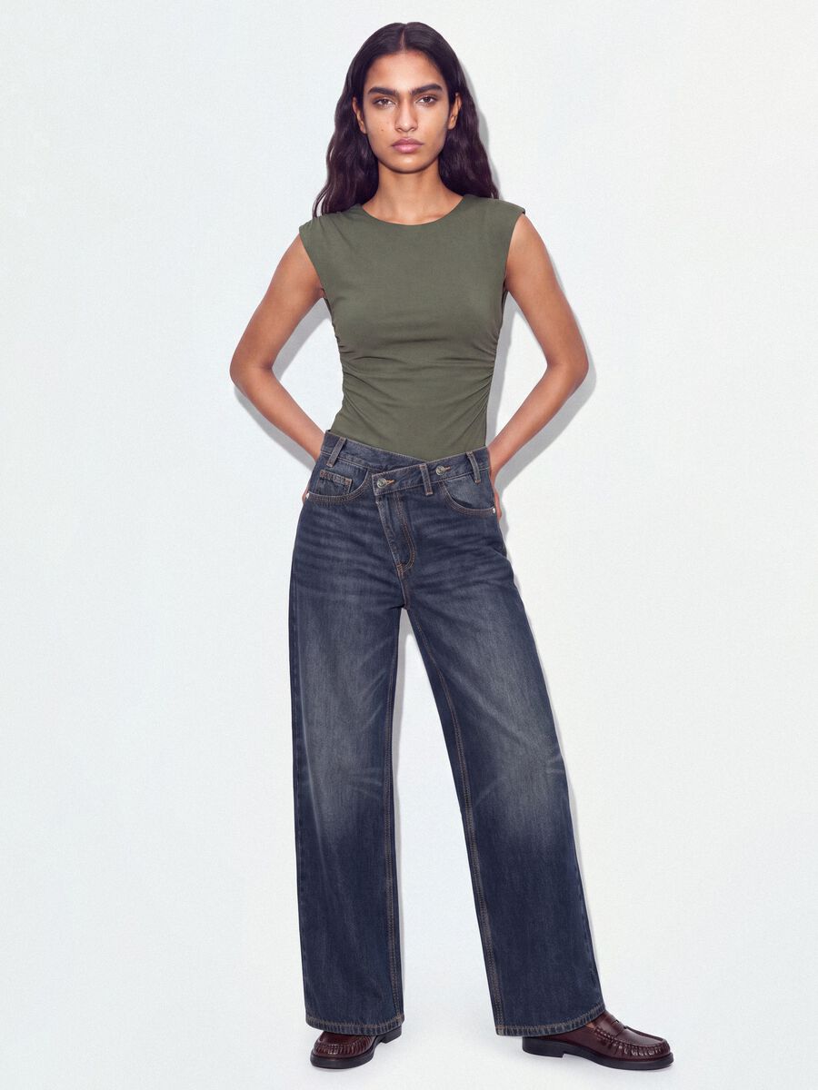 Body verde in tessuto elasticizzato con arricciature regular fit_1