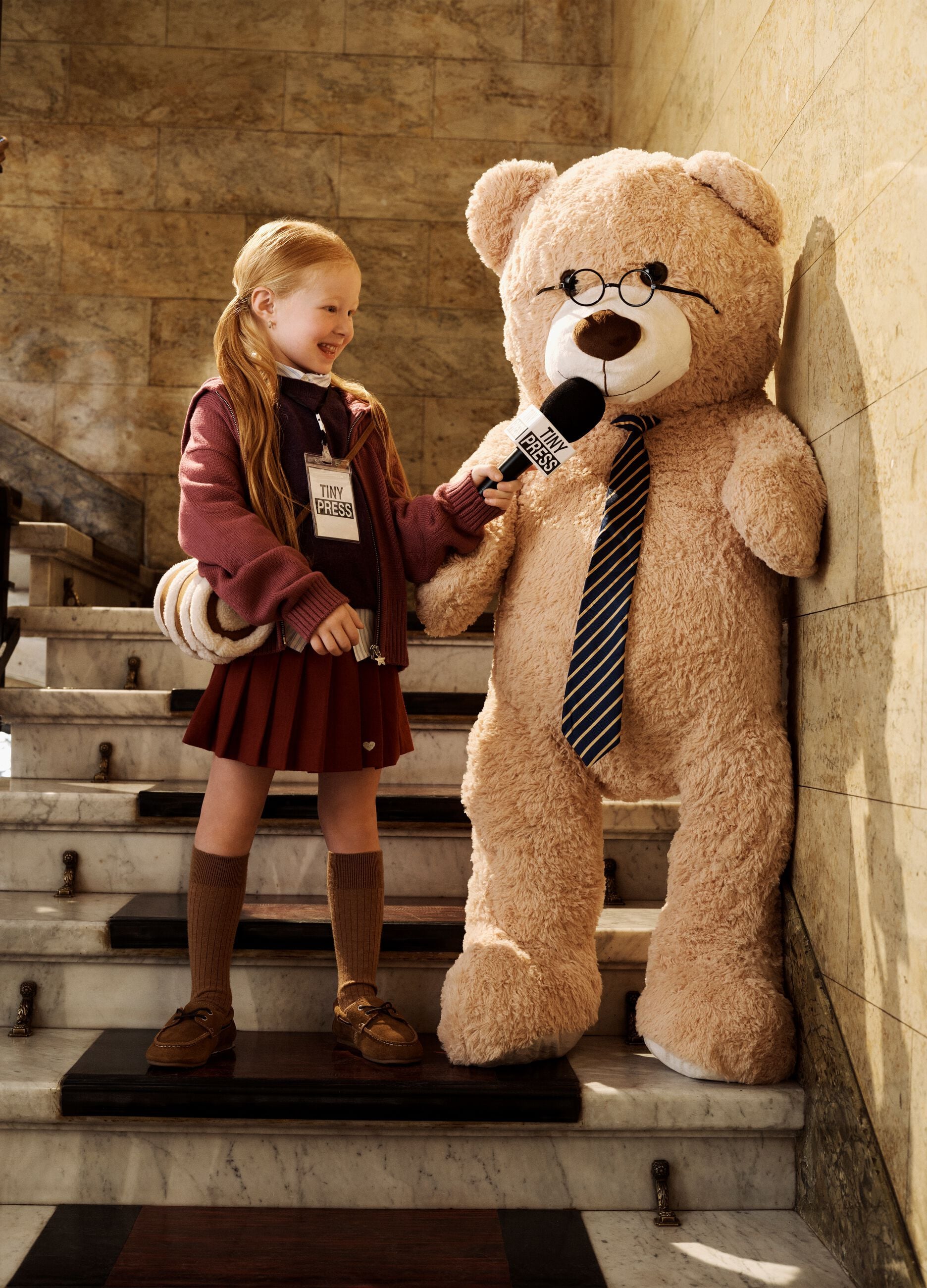 Gonna rossa pliss&eacute; in viscosa elasticizzata per bambina