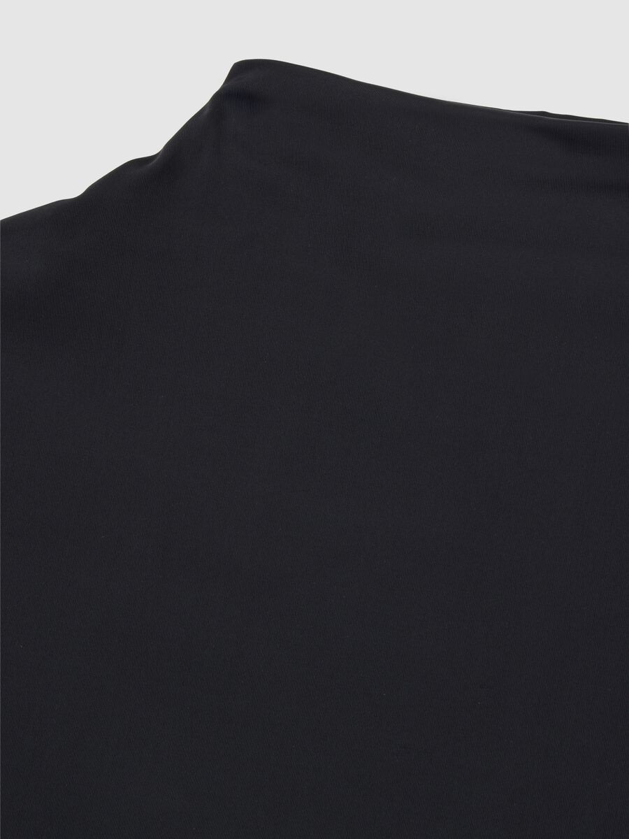 Black Sleeveless Top_5