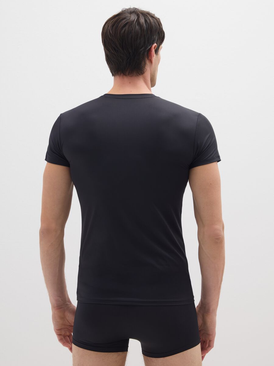 Twin pack of black microfiber t-shirts_2