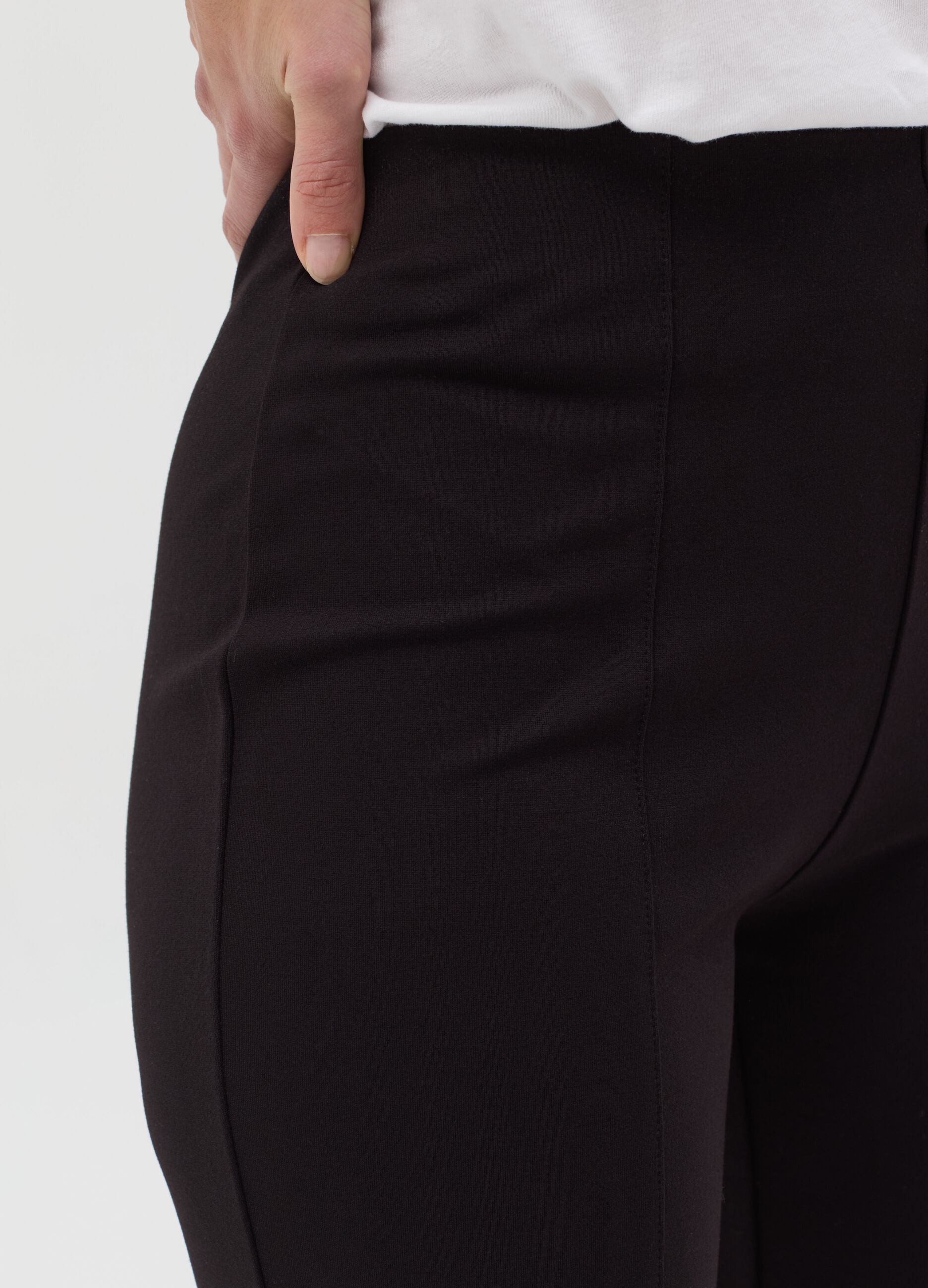 Cigarette trousers in Milano stitch