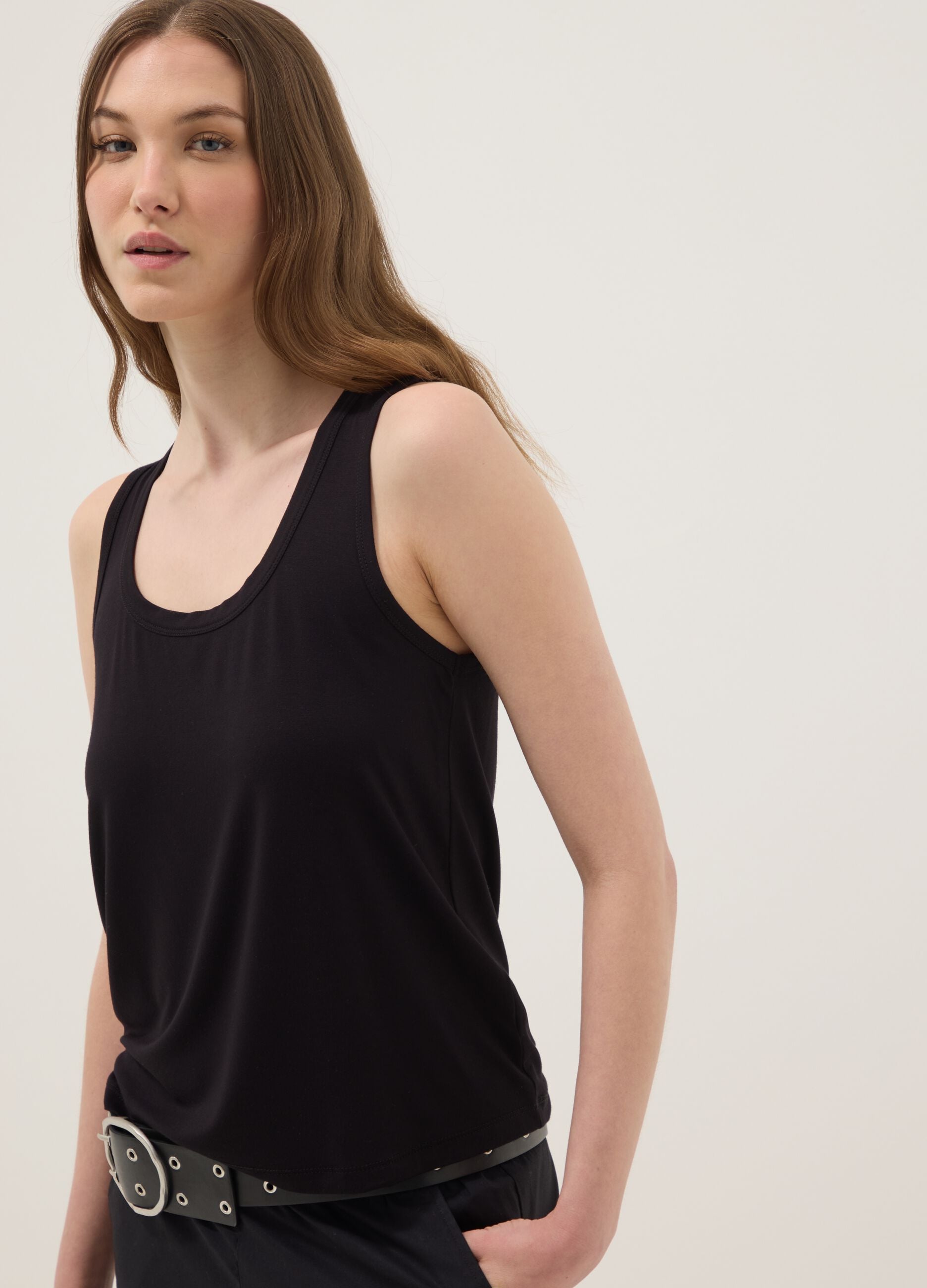 Black stretch viscose tank top