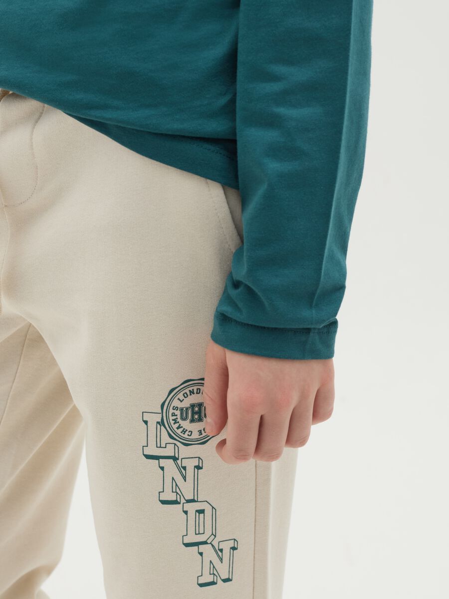 Fleece joggers with drawstring and print_3