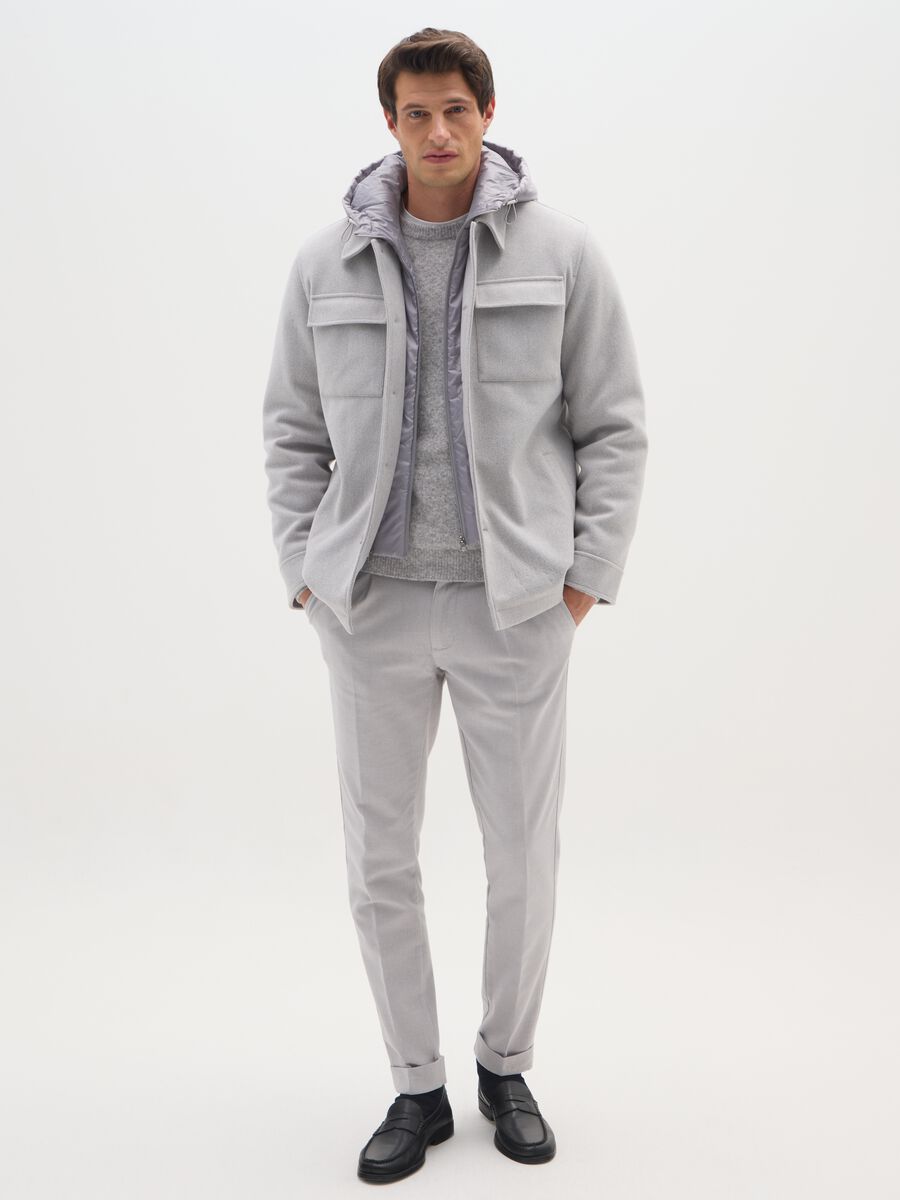 Giacca imbottita grigia regular fit con cappuccio_1