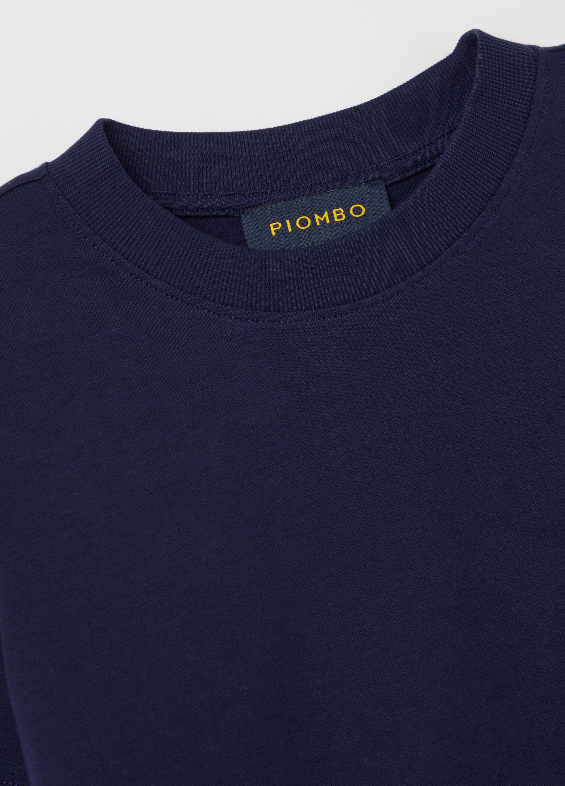 Cotton T-shirt with round neck