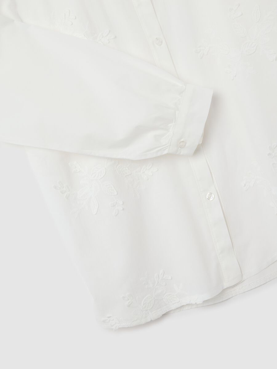Women's white oversized pure cotton shirt regular fit_5